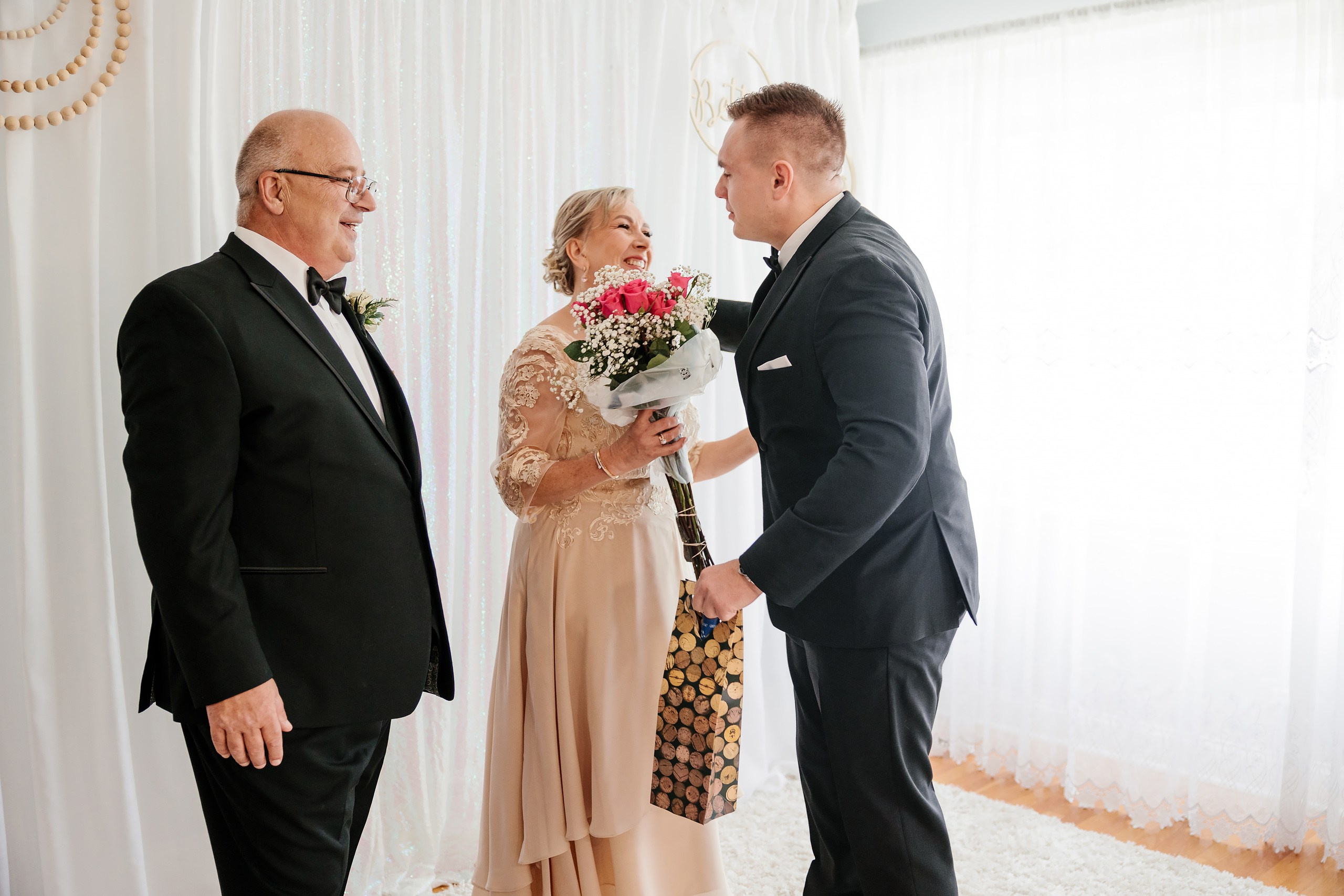 05.10.2024 Wedding. Wedding family event photographer in Chicago Nick Yushevich