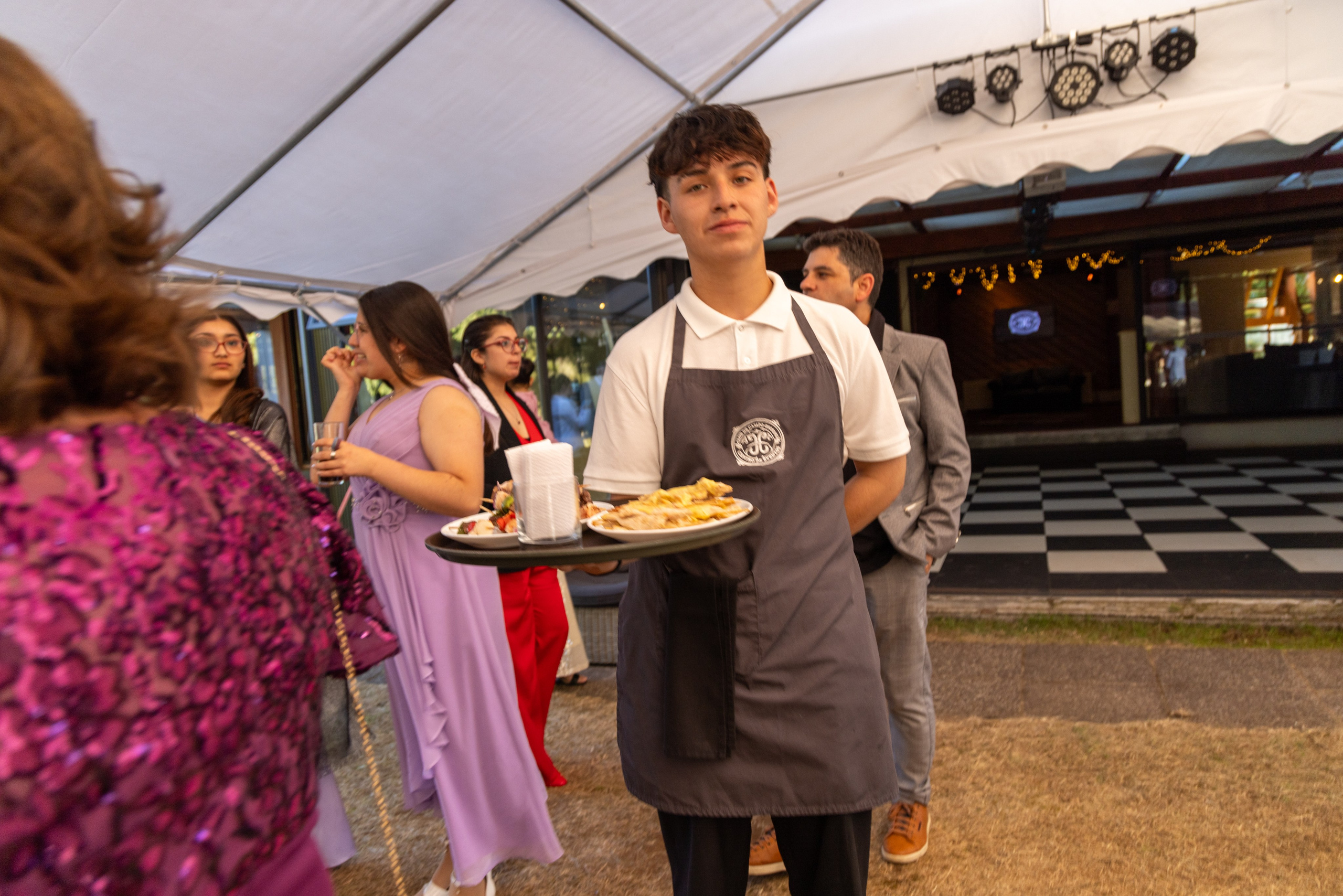 Katherin y Daniel. Dinka & Emilio - El arte de preservar lo que no se repite