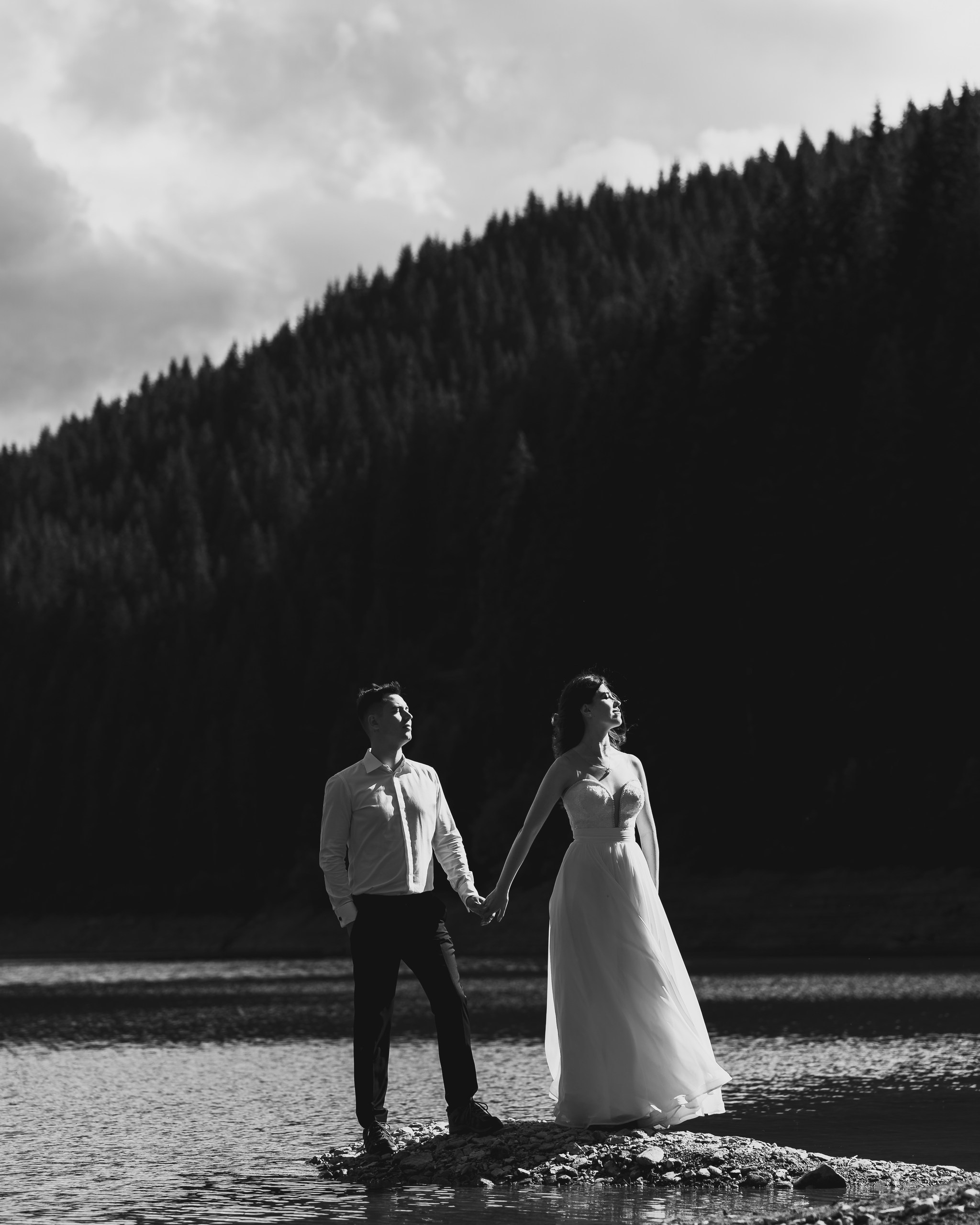 Trash the dress — Lorena&Adi  - Mihai Popa. Mihai Popa |Wedding Photographer | Worldwide | Bucharest