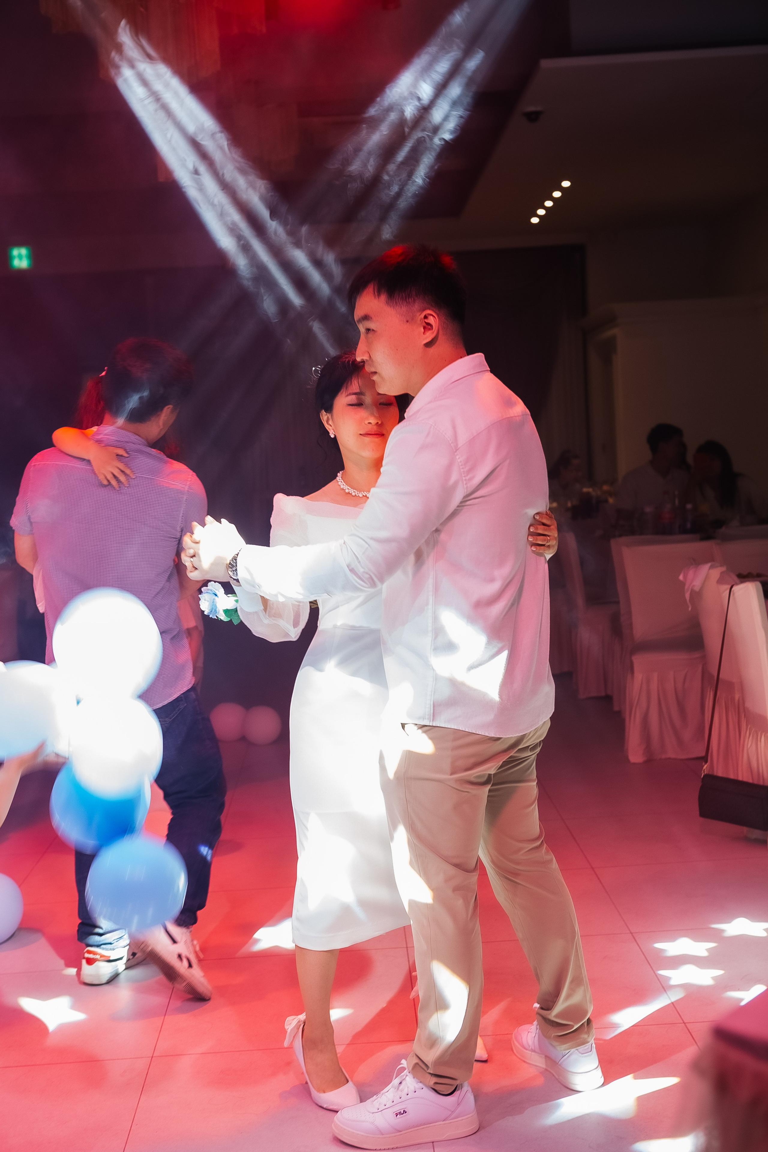 Тео дома и в ресторане. Фотограф беременности, ньюборн и годовасиков в Корее Жанна Хан