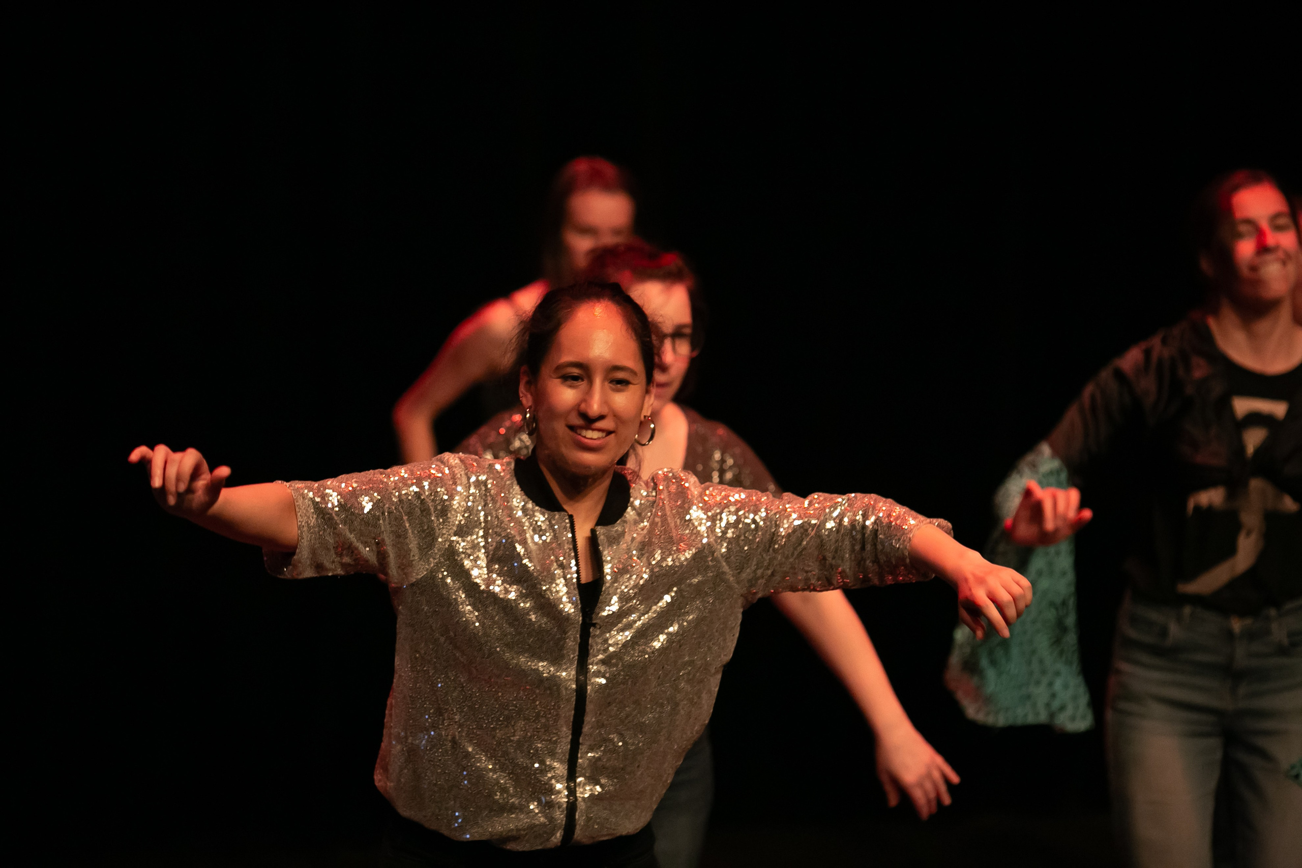 PLANET DANCE SPECTAKLE 2024. Portret photographer in Switzerland Artur Magpie