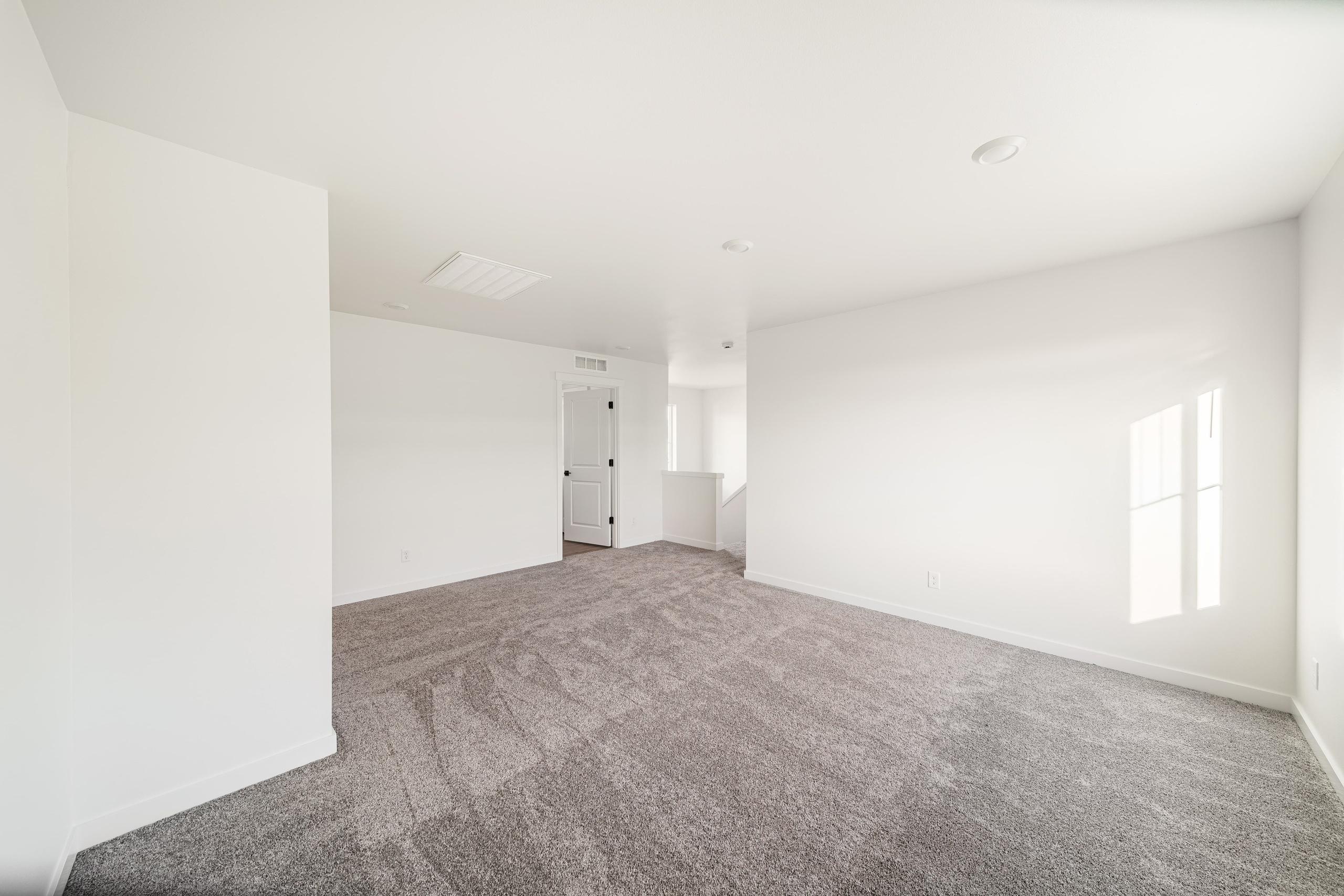 Real Estate photography. Washington state. EVAN ARISTOV WEDDING PHOTOGRAPHY — Seattle Wedding Photographer