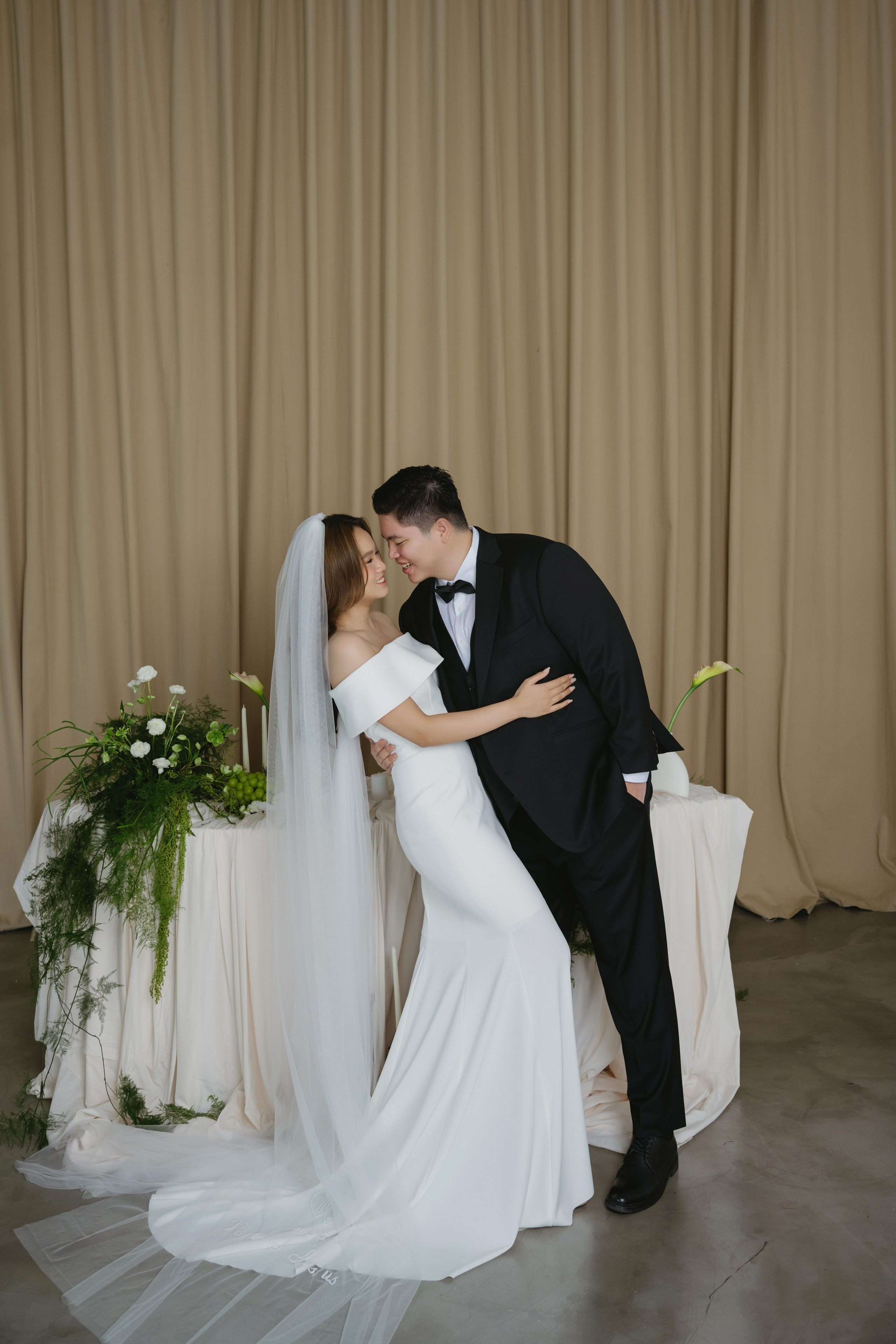 DANG & NGHI wedding photoshoot in studio. Anns wedding photography