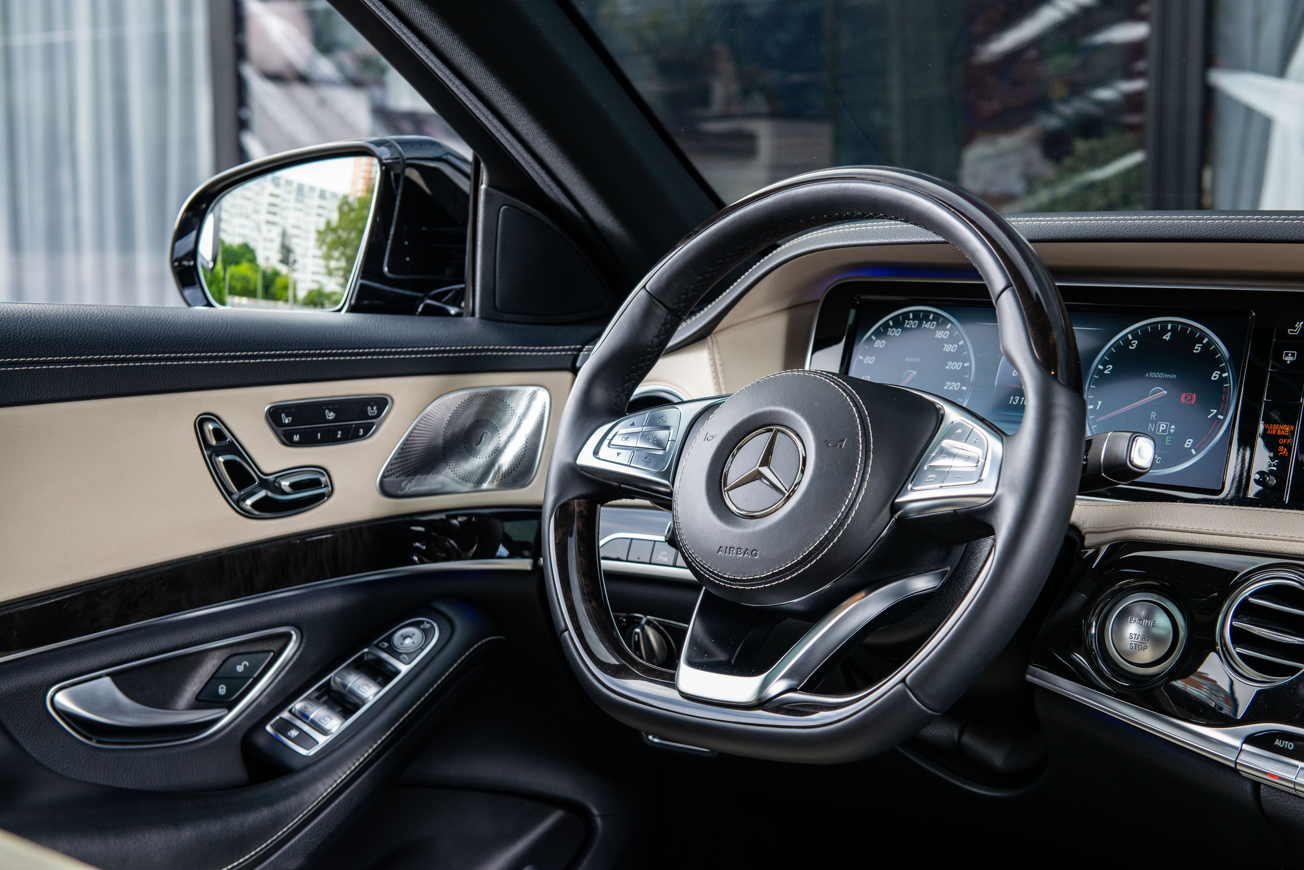 Фотосъемка Mercedes Benz S500 для продажи. ФОТОГРАФ МЕКСИКА КИНТАНА-РОО