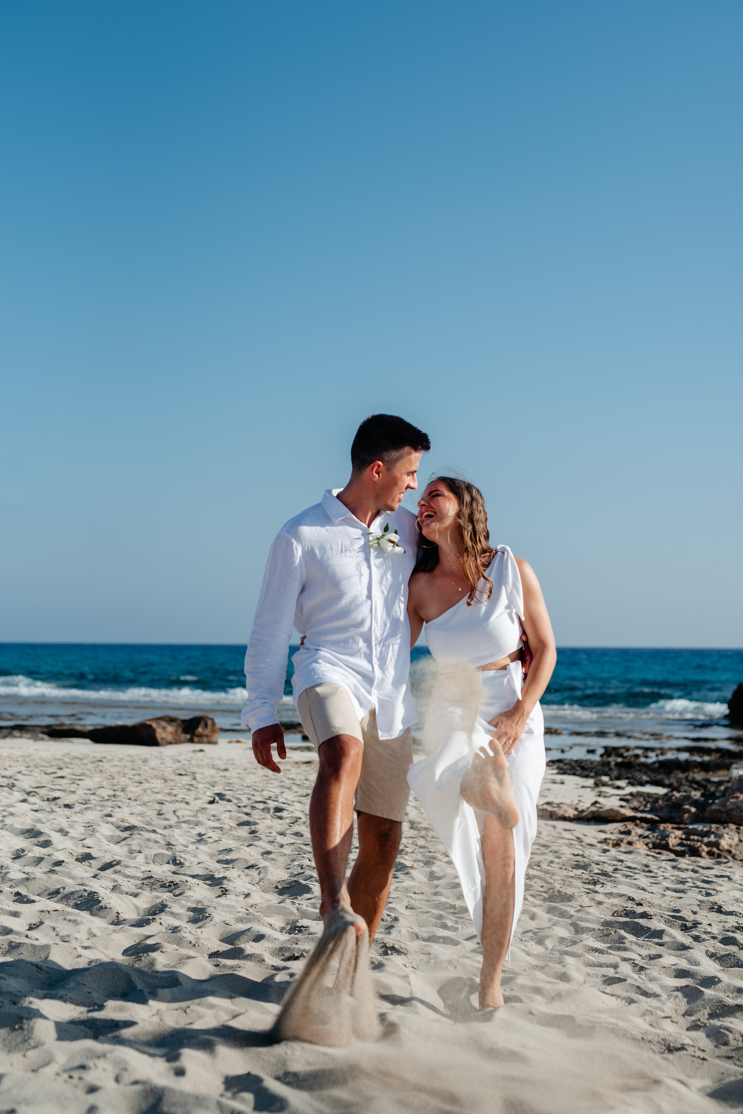 Beach ceremony. AdrianOltean.wfolio.pro