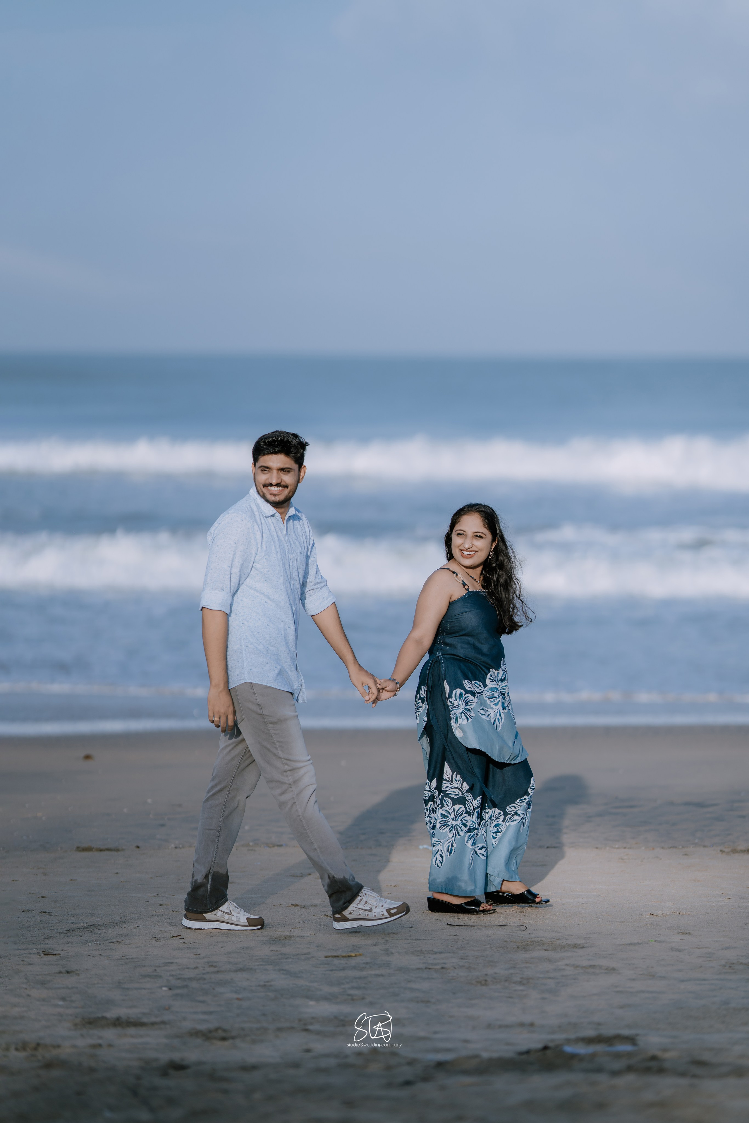 BEACH PREWEDDING. STUDIO3WEDDINGCOMPANY
