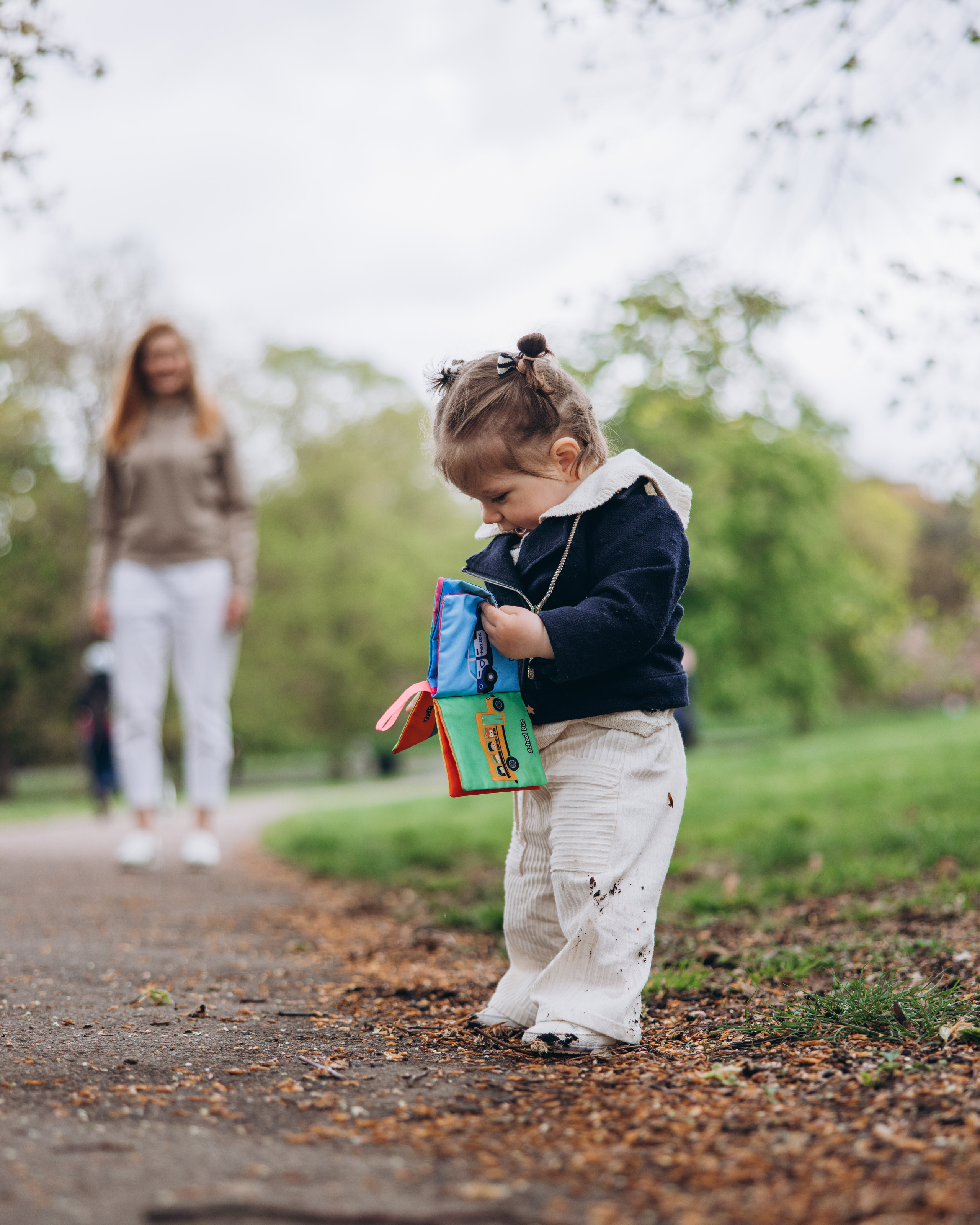 Sofia with parents (Greenwich Park). Anastasia Klink, Photographer in London