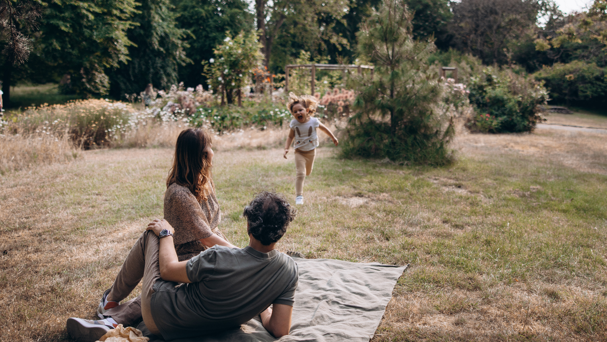 Selin’s Family (Hyde Park). Anastasia Klink, Photographer in London