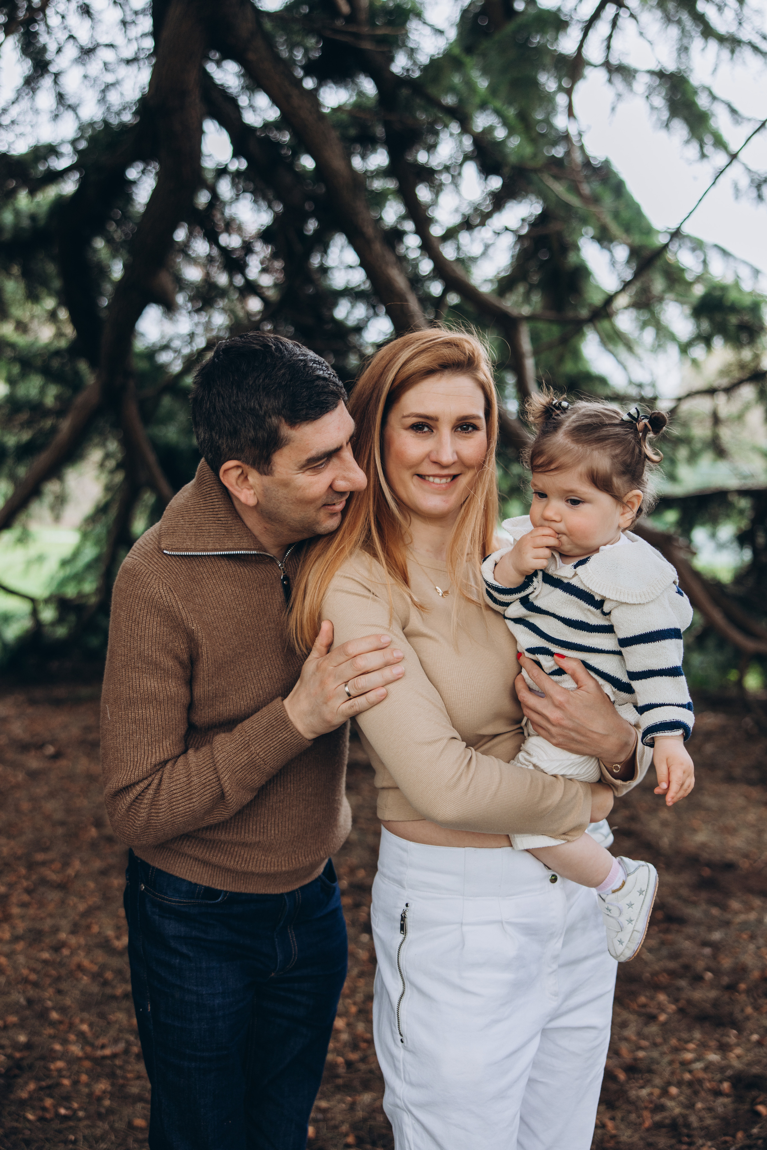 Sofia with parents (Greenwich Park). Anastasia Klink, Photographer in London