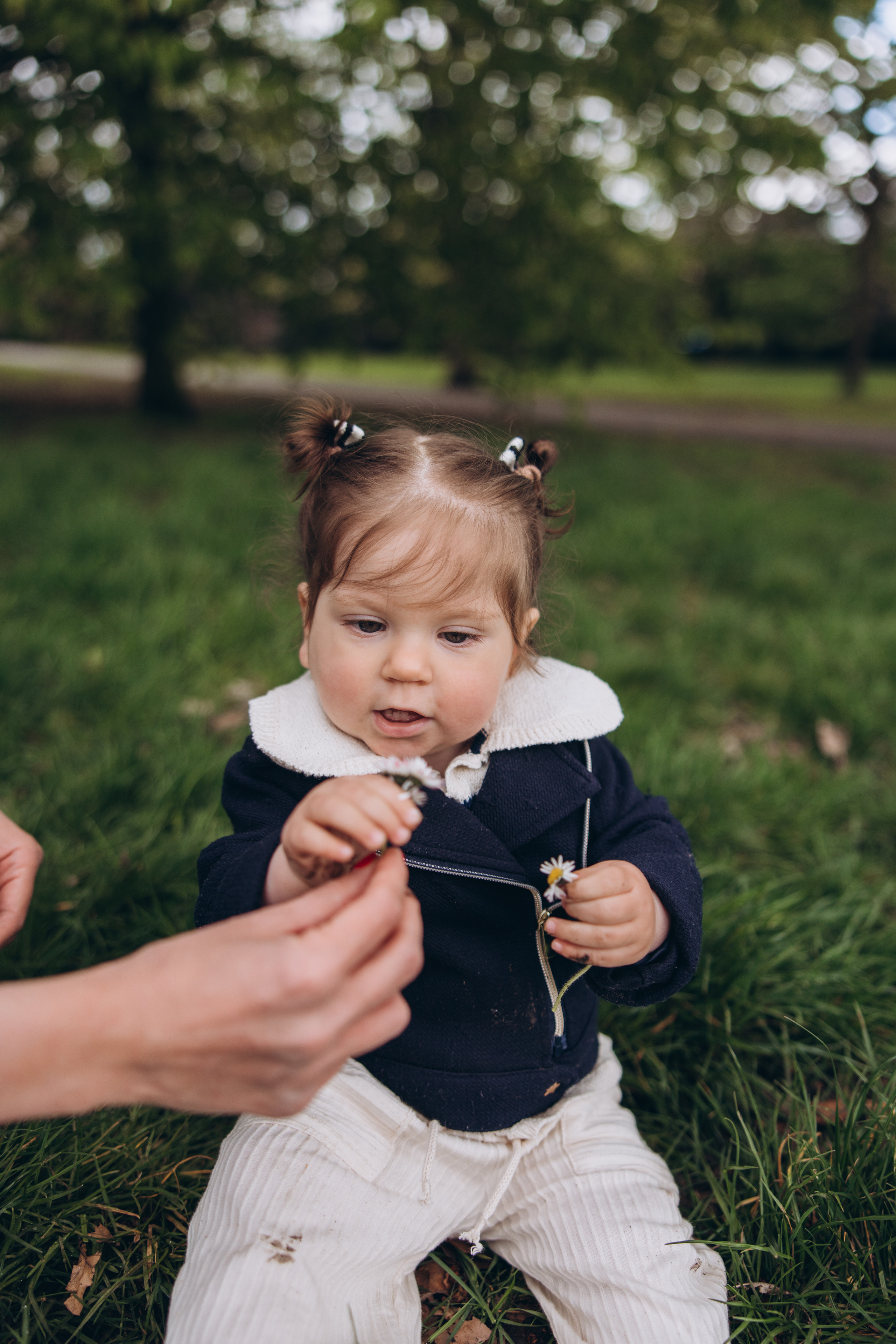 Sofia with parents (Greenwich Park). Anastasia Klink, Photographer in London