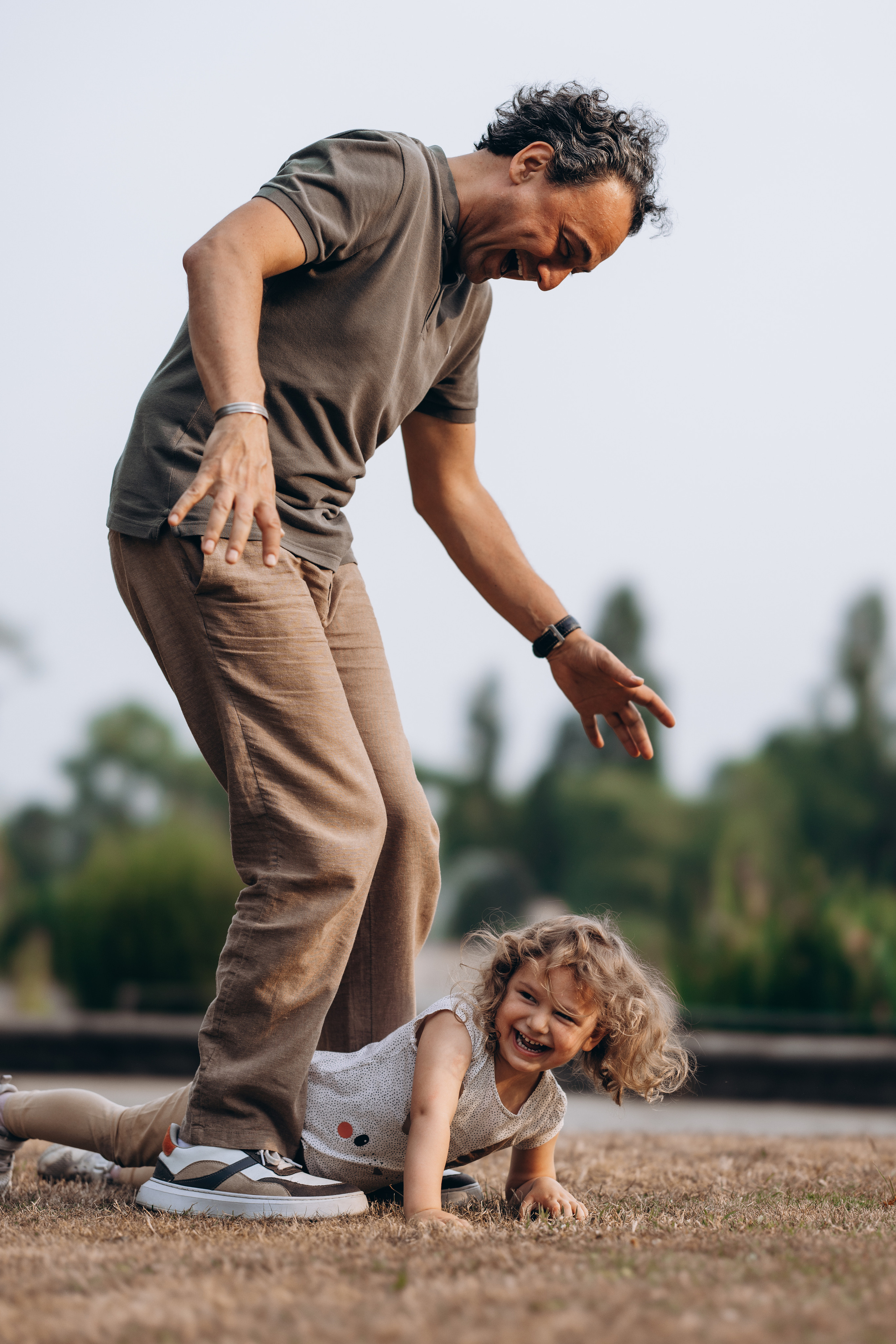 Selin’s Family (Hyde Park). Anastasia Klink, Photographer in London