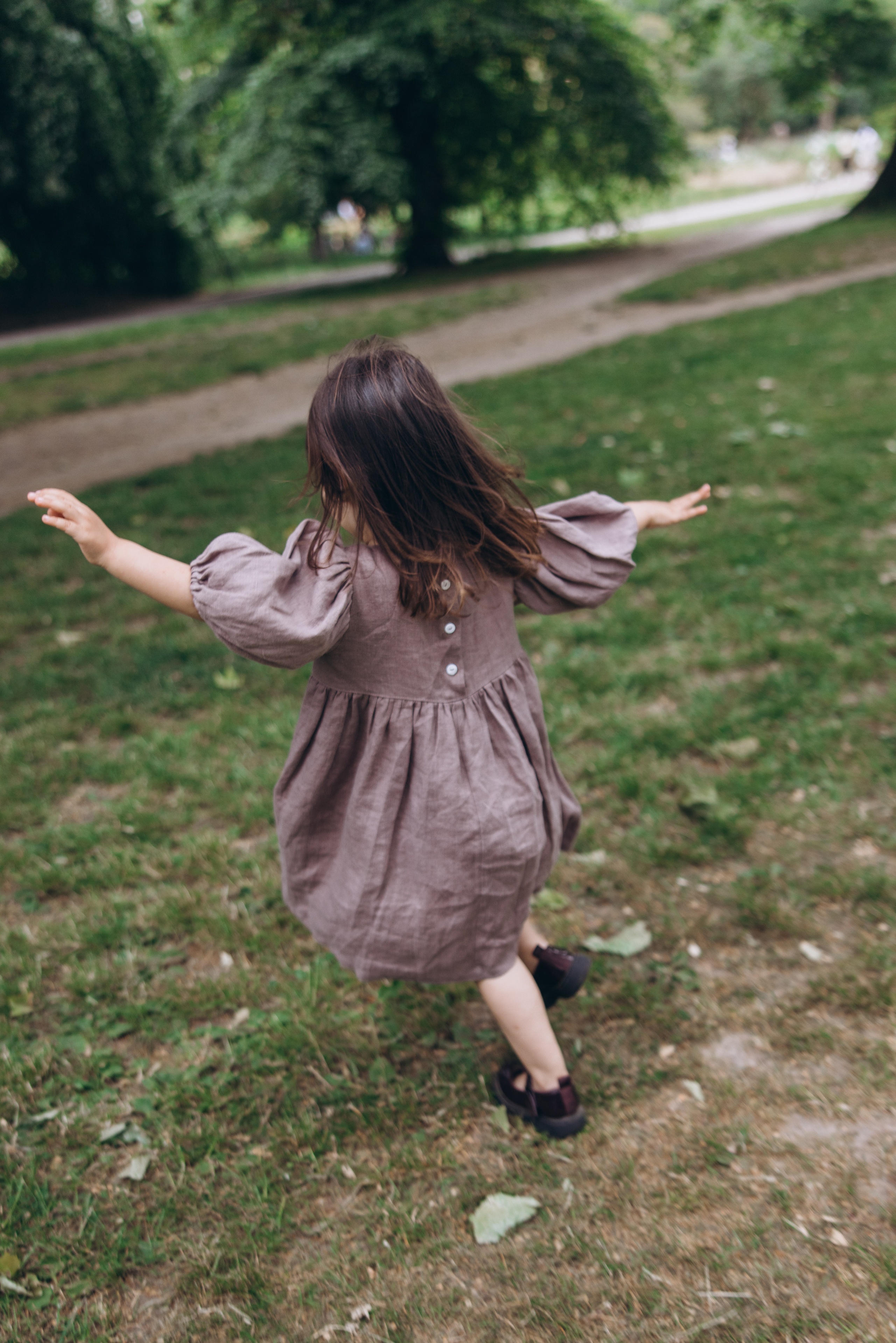 Igor and his family (Hyde Park). Anastasia Klink, Photographer in London