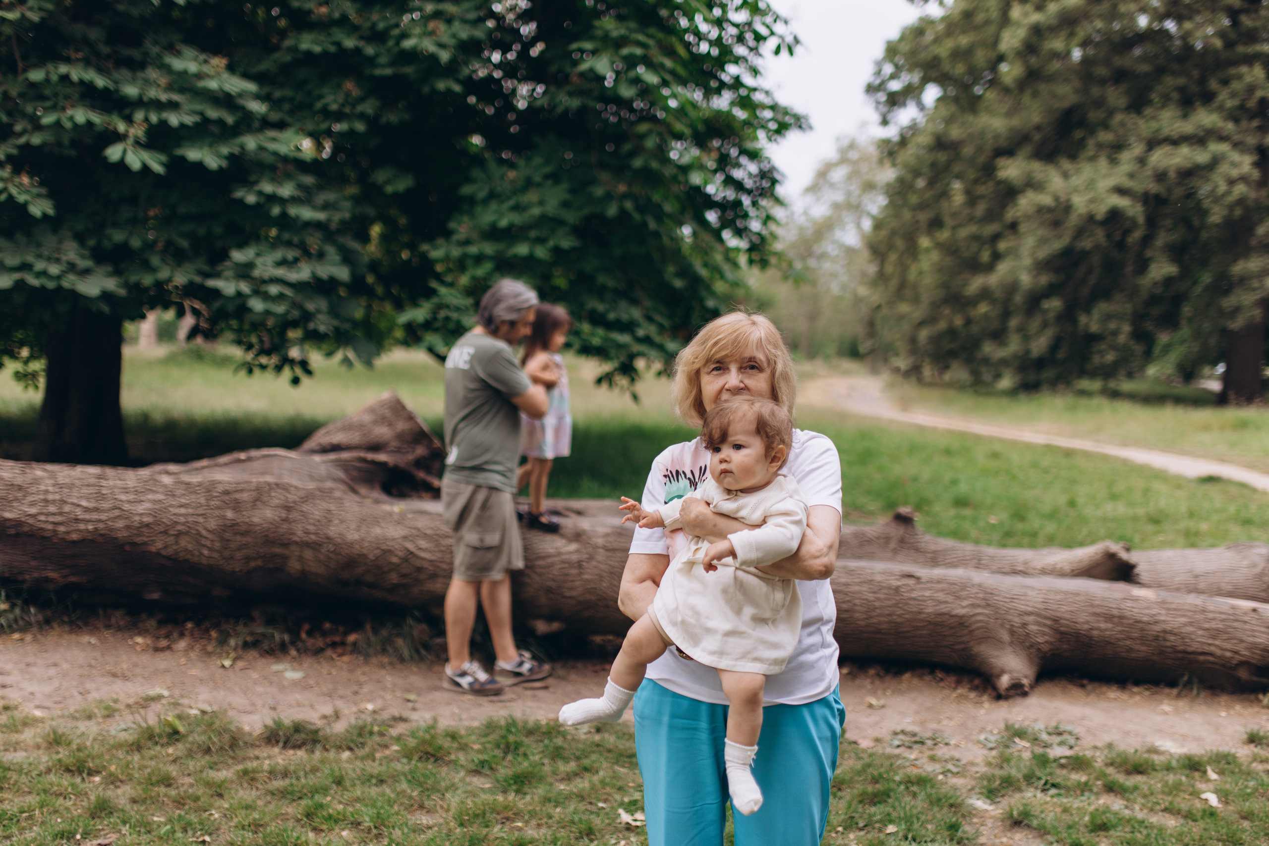 Igor and his family (Hyde Park). Anastasia Klink, Photographer in London