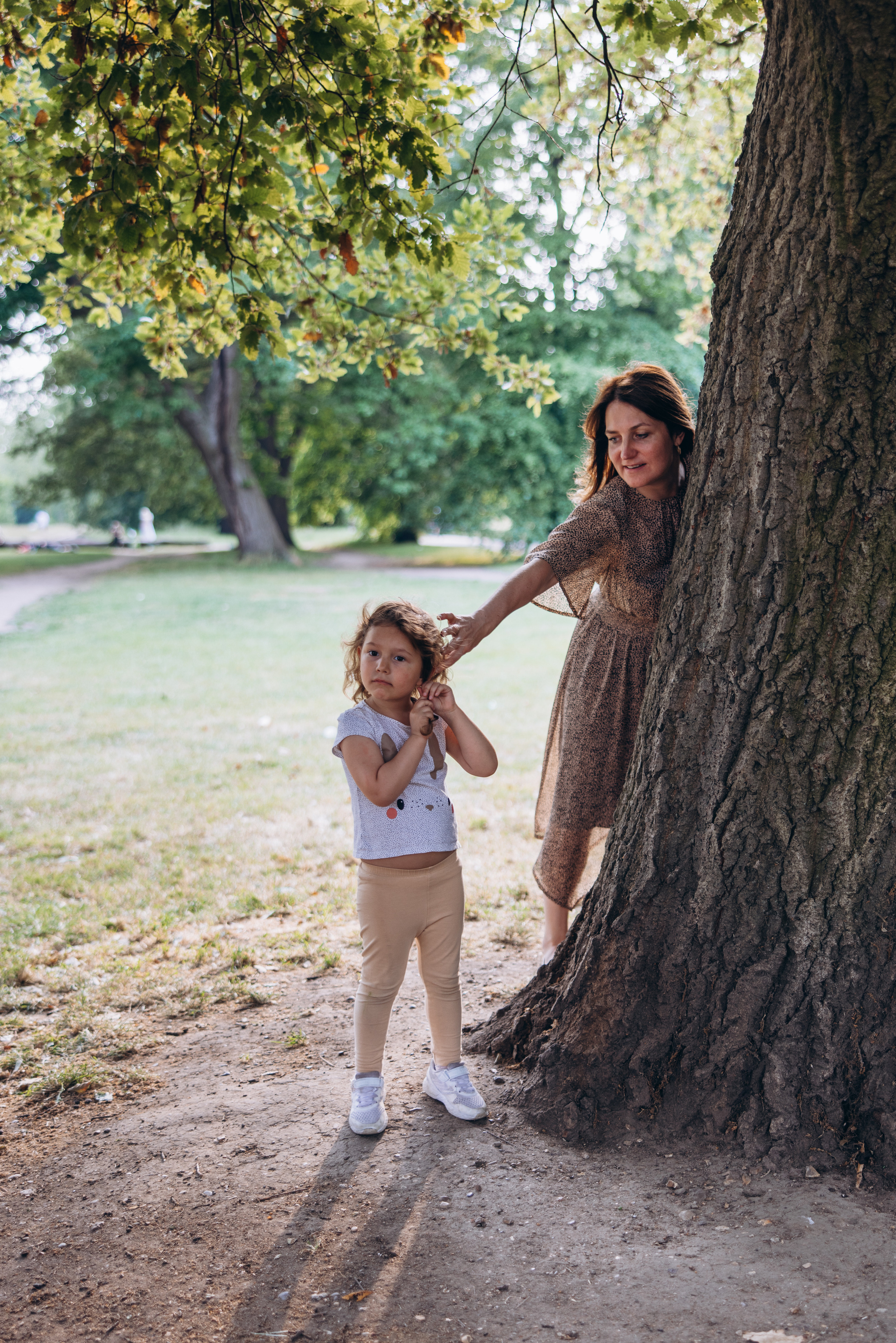 Selin’s Family (Hyde Park). Anastasia Klink, Photographer in London