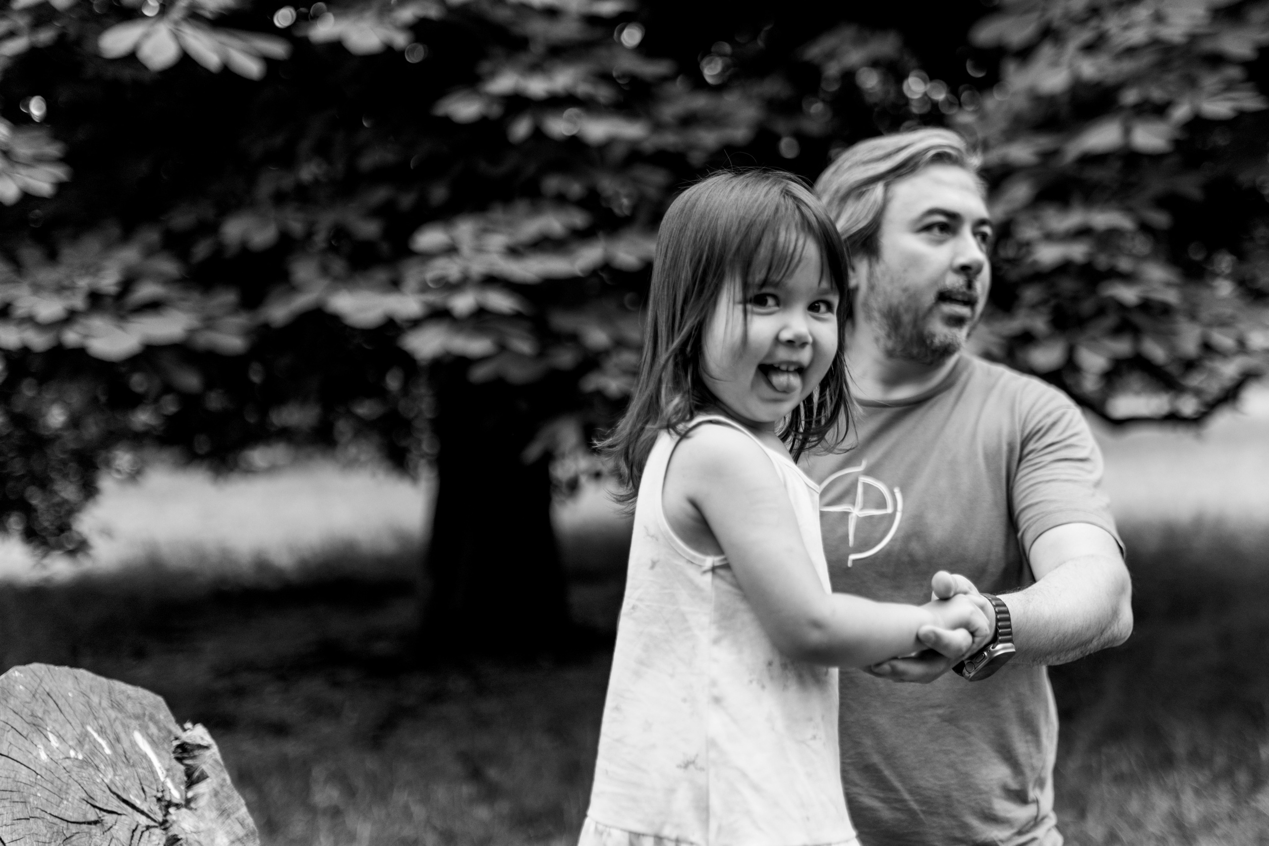 Igor and his family (Hyde Park). Anastasia Klink, Photographer in London