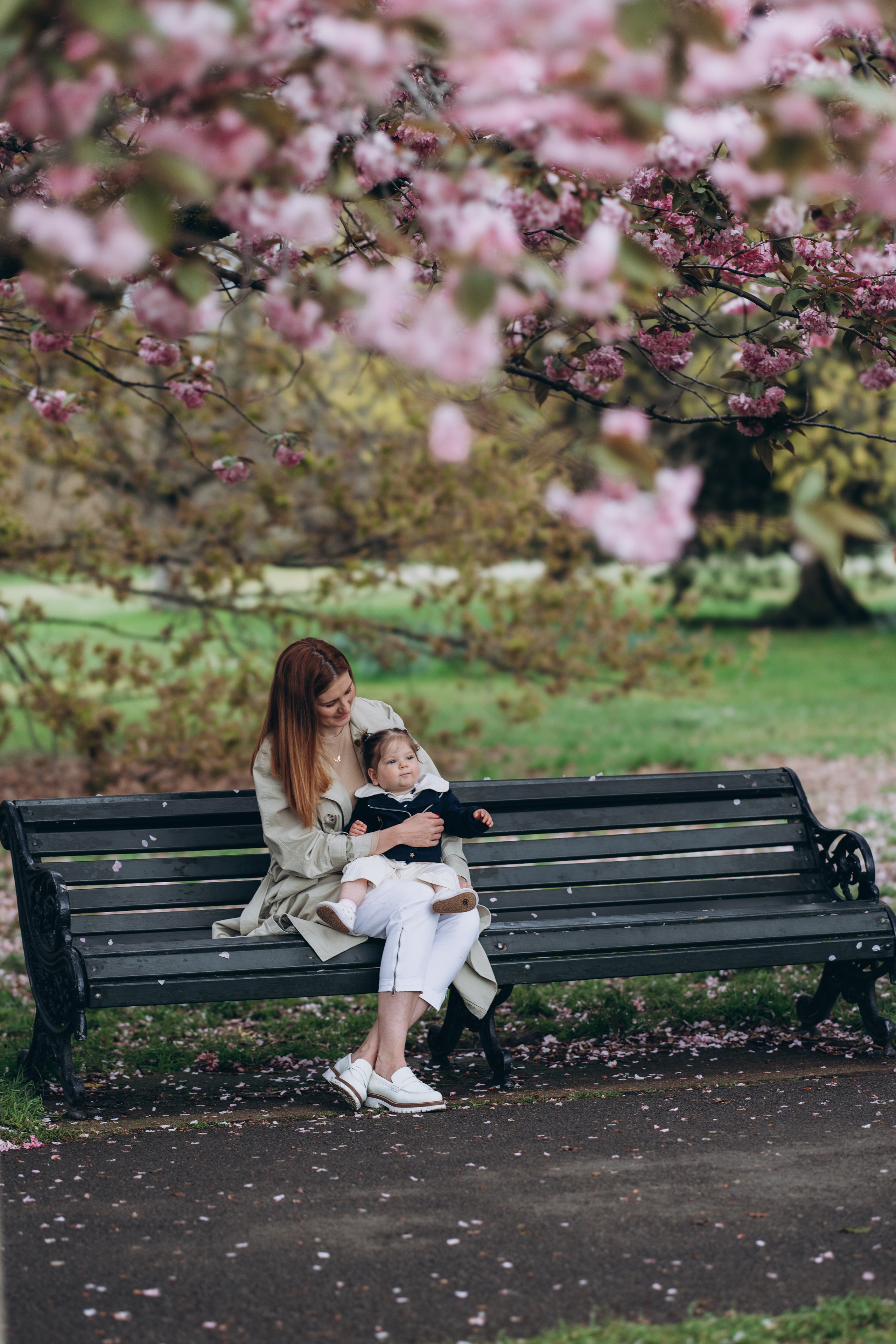 Sofia with parents (Greenwich Park). Anastasia Klink, Photographer in London