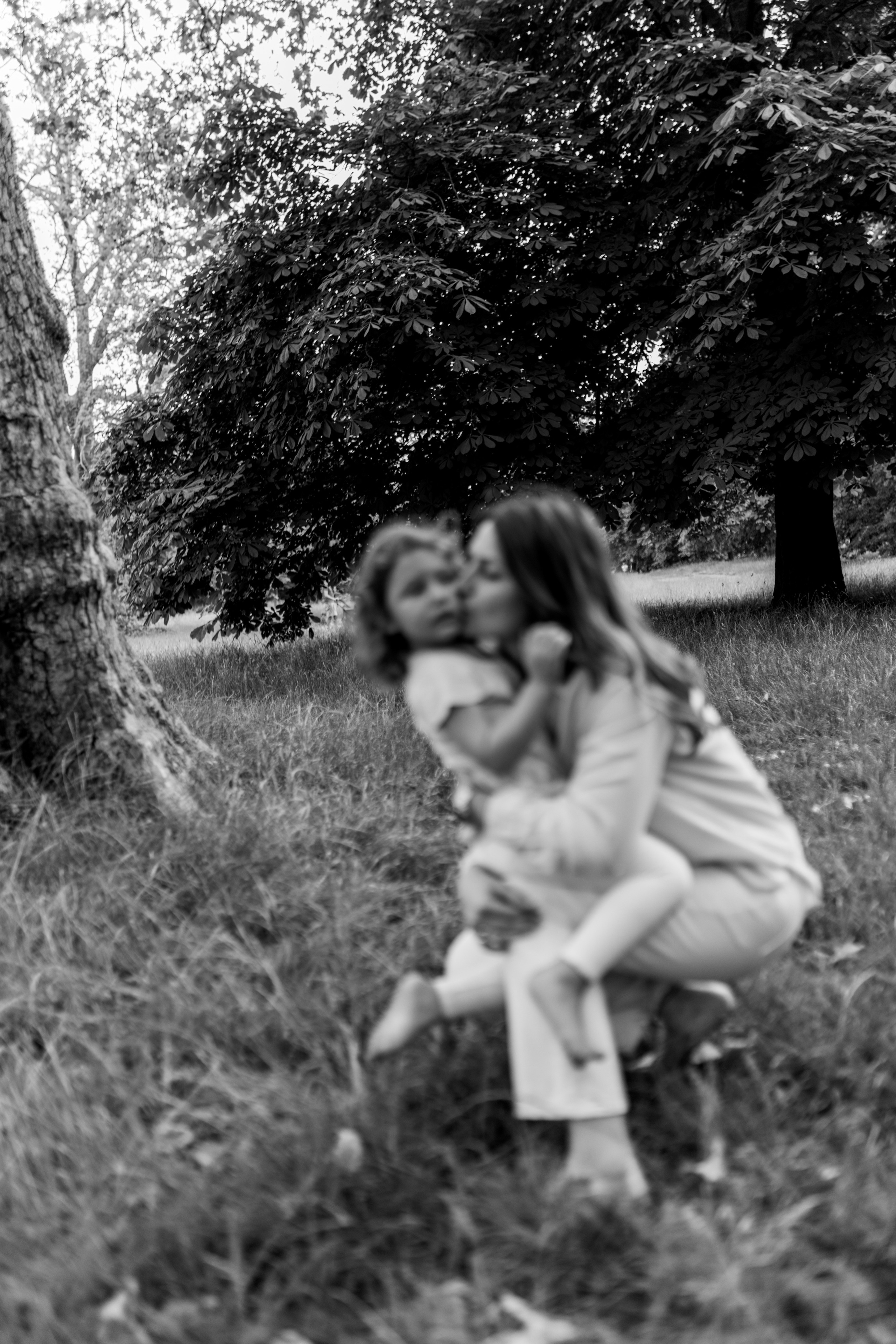 Selin’s Family (Hyde Park). Anastasia Klink, Photographer in London