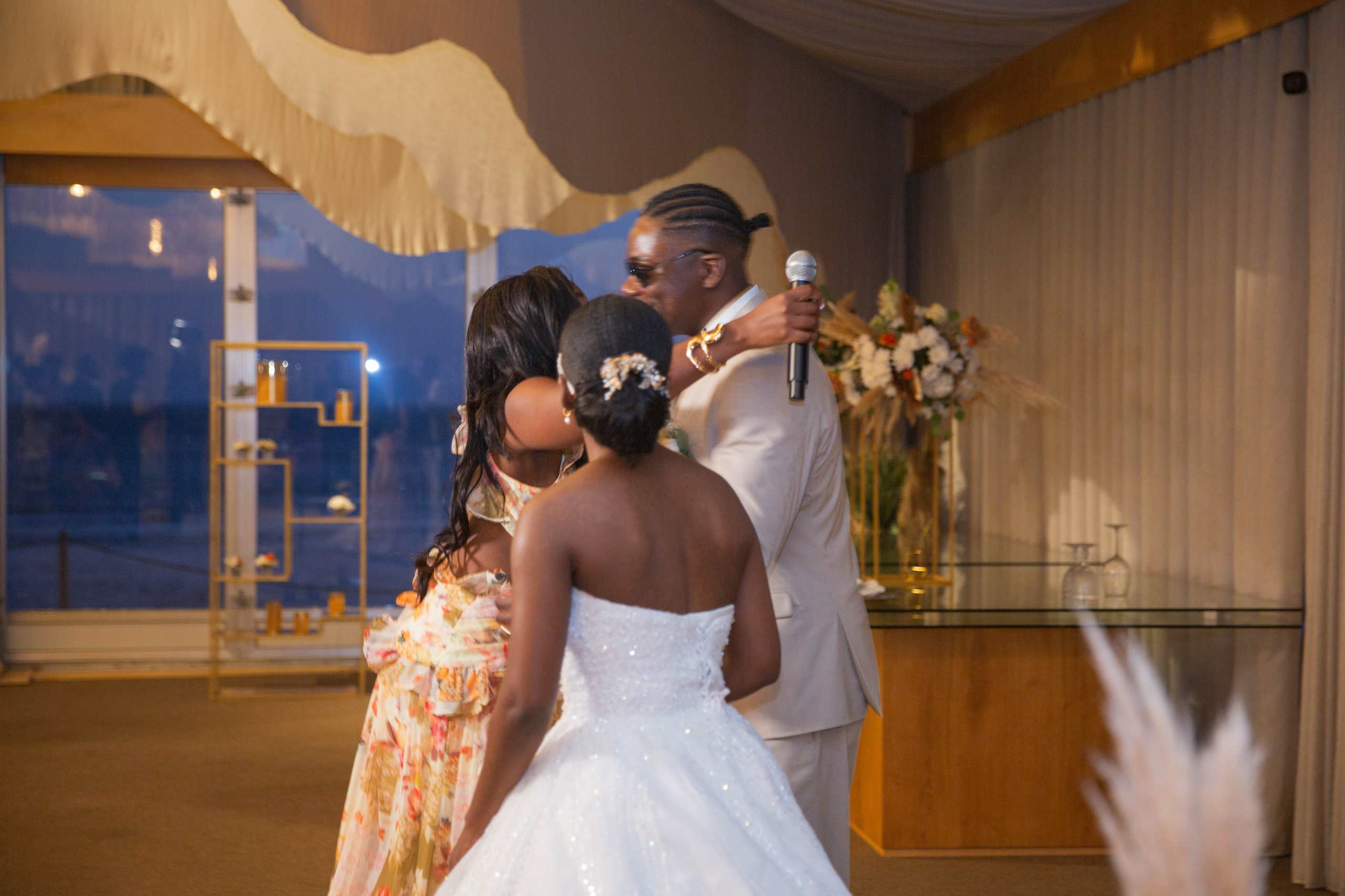 Kuselia & Kaleb. Fazemos o seu casamento ser lembrado por gerações