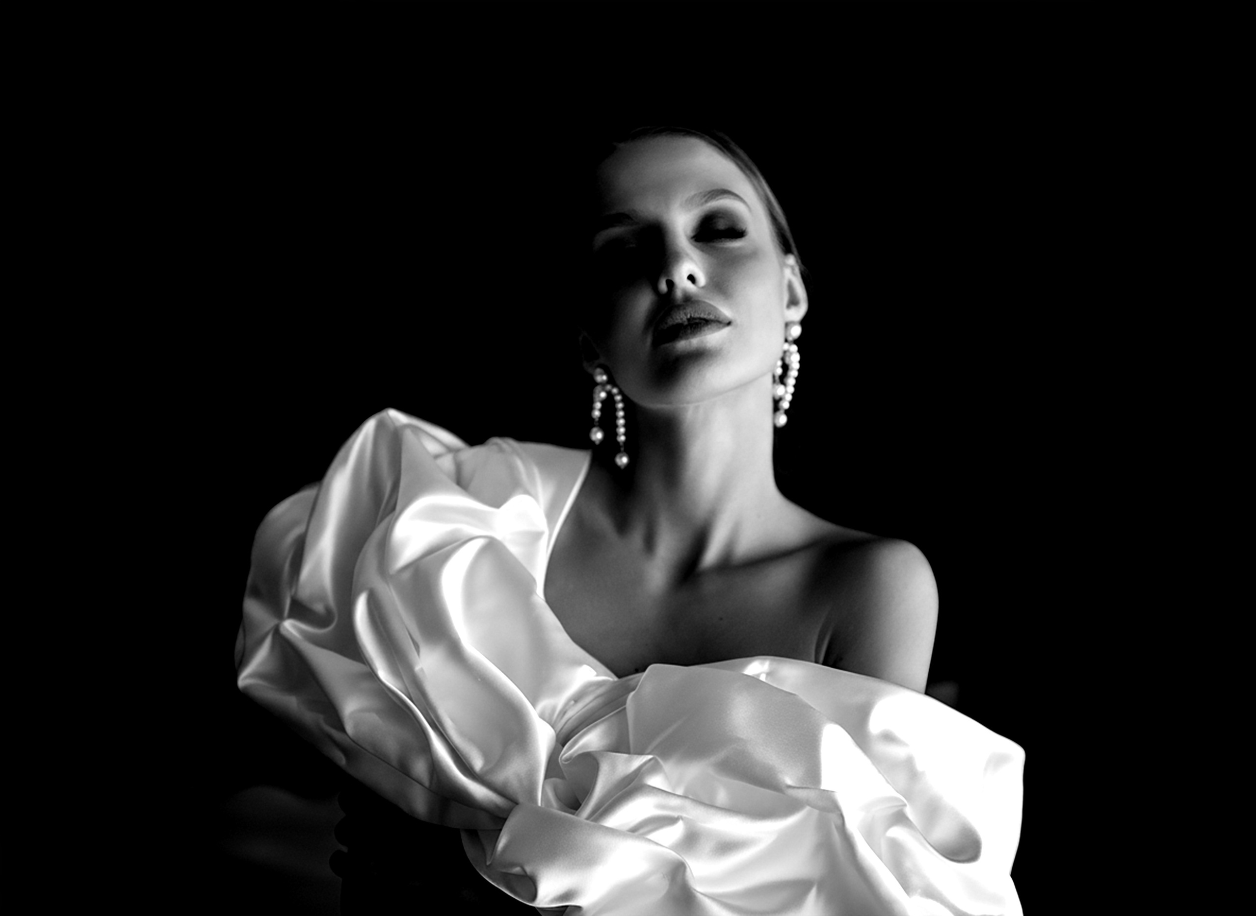 Communion, Weddings, Maternity, Newborn, Portrait photographer in Ireland