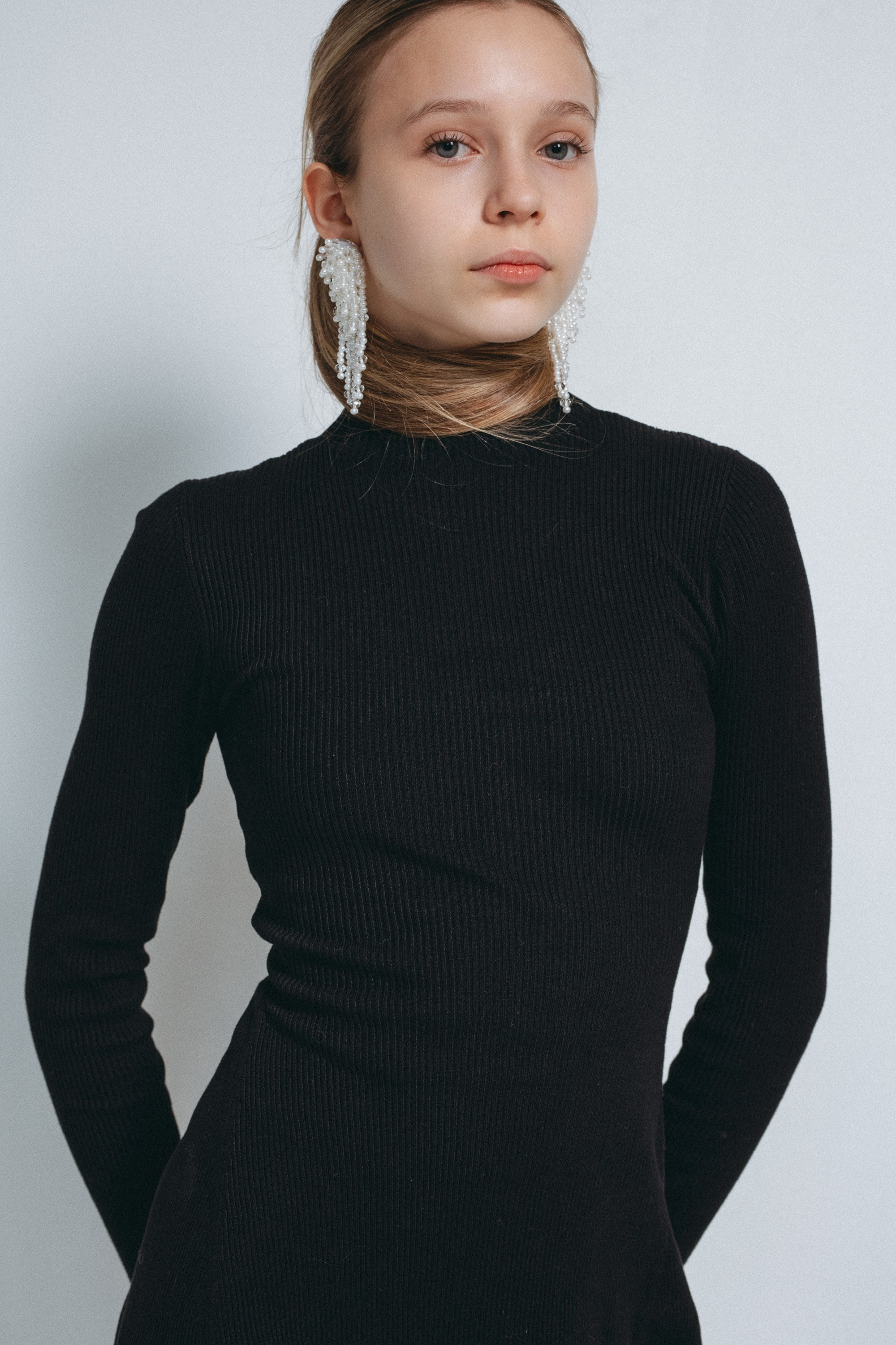 Mallikuvaus ● Lisa. Valokuvaaja Lahti, Helsinki Elena Salonen