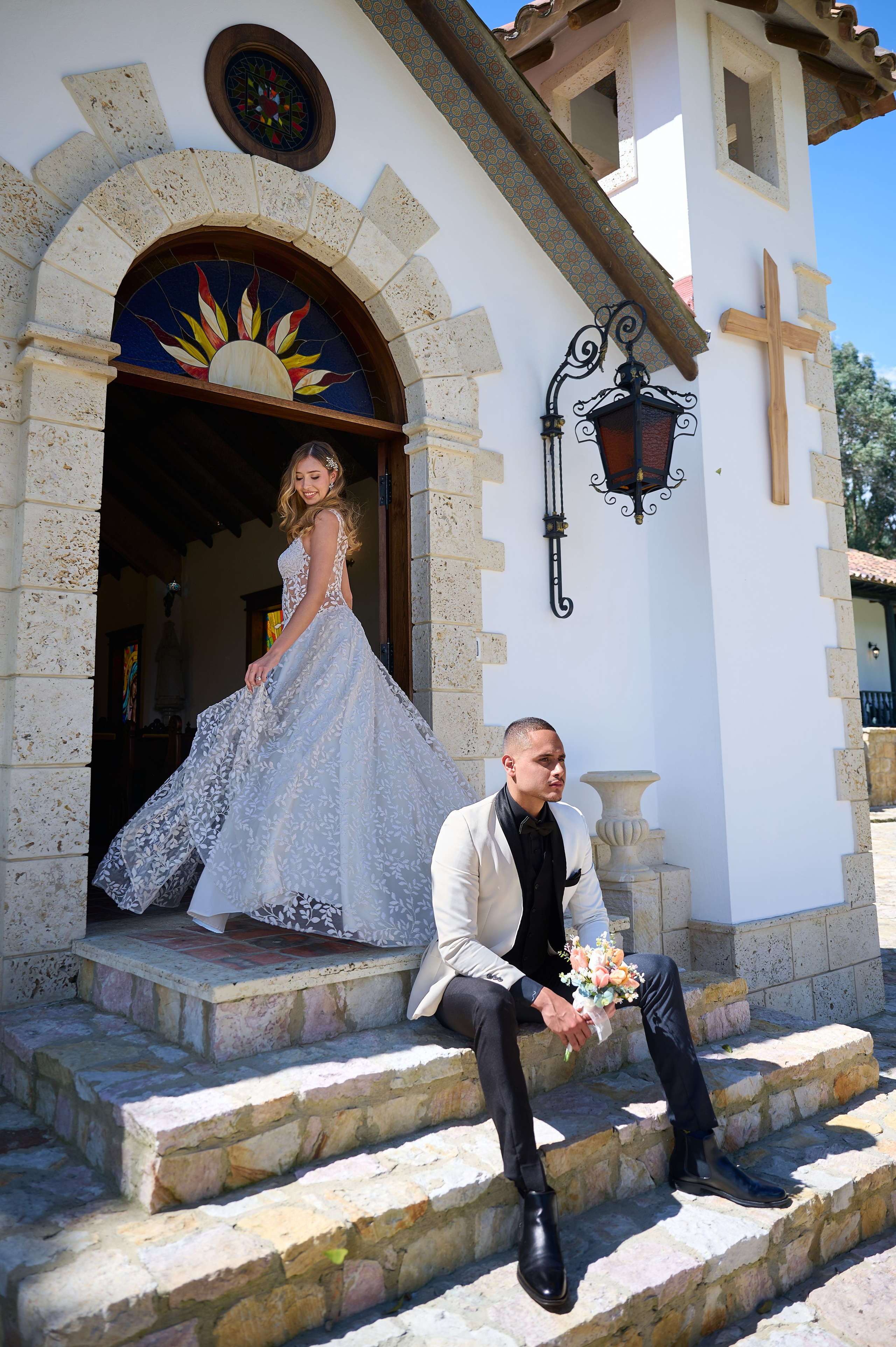 Fotografo en Colombia. Wedding Photography & Videography by ZZ Hendrick | Capturing Your Love Story in Colombia & USA