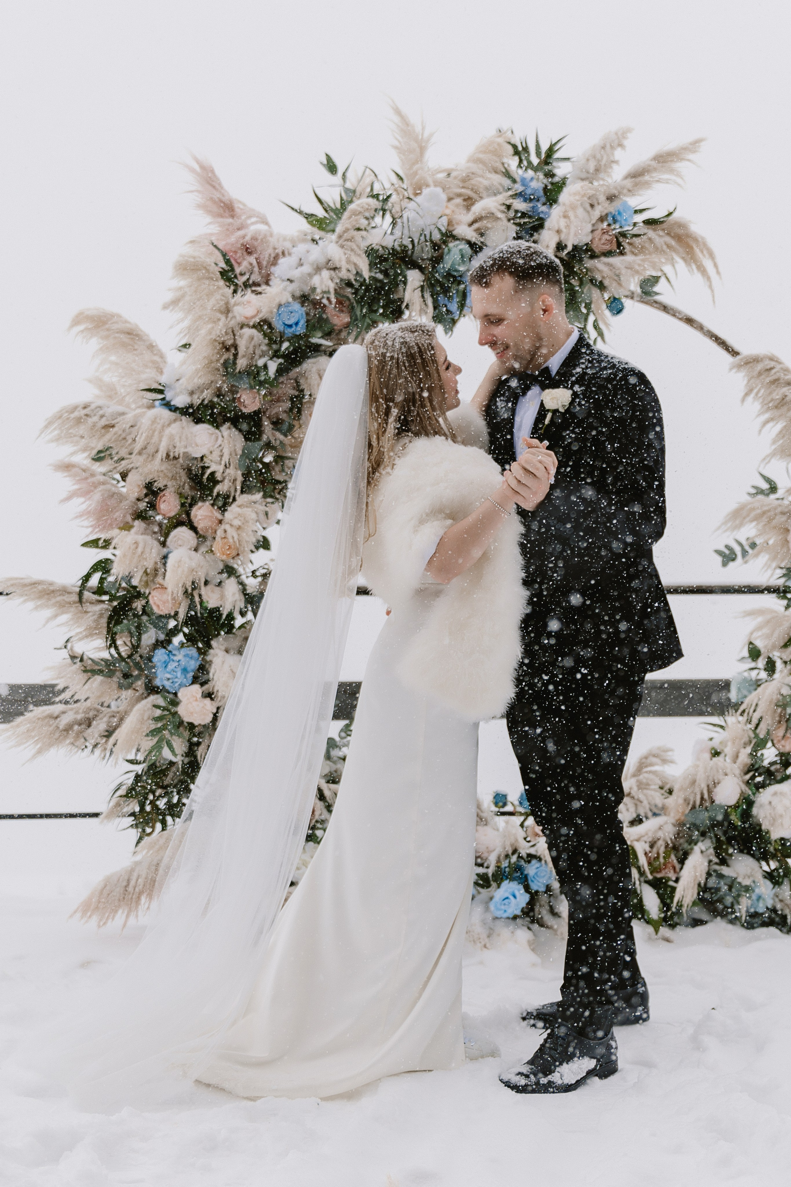 Viktoria & Artem. Photographer Anna Nazarenko