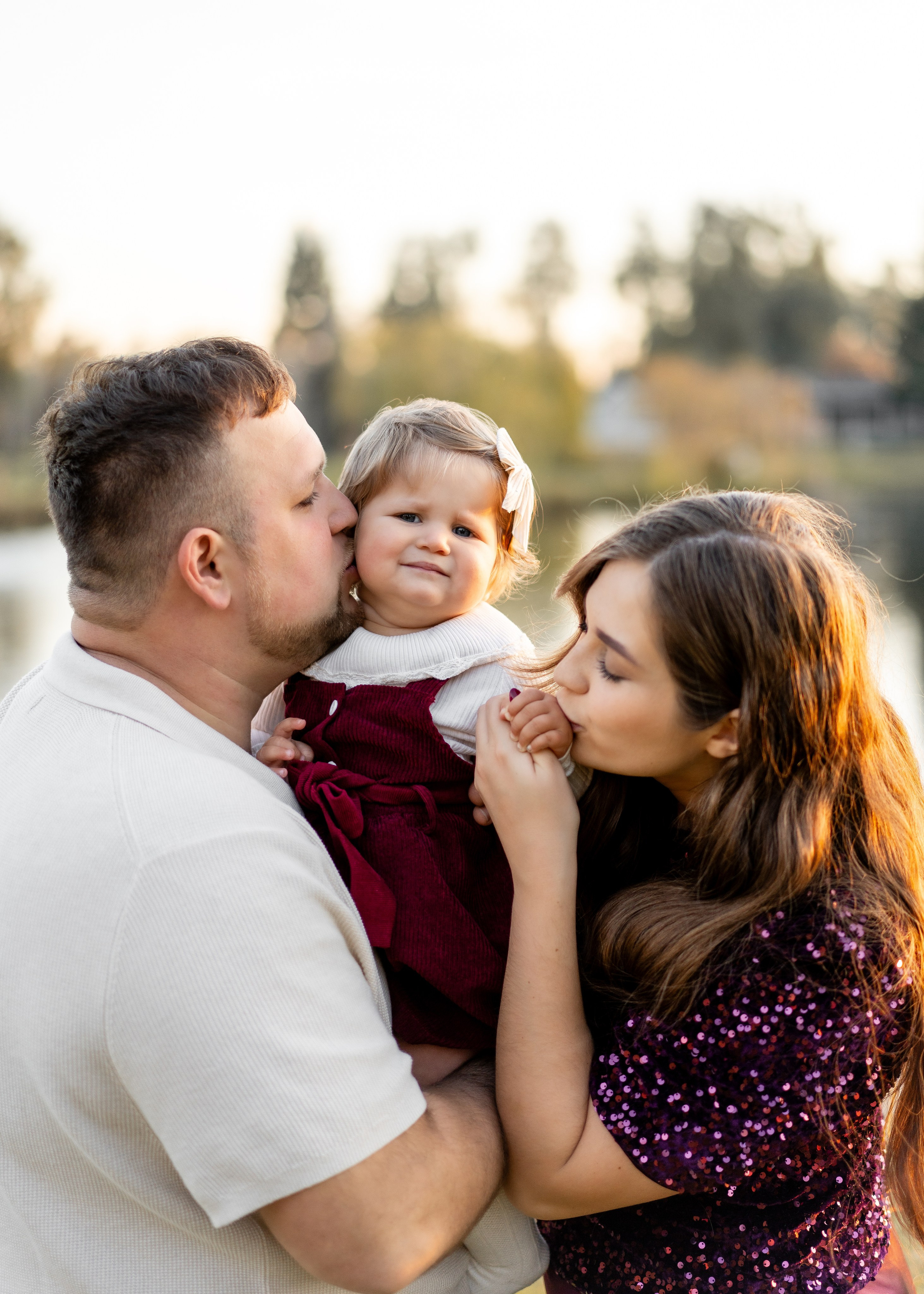 Klyushin family. Family photographer in Sacramento | Sofia Pavenko