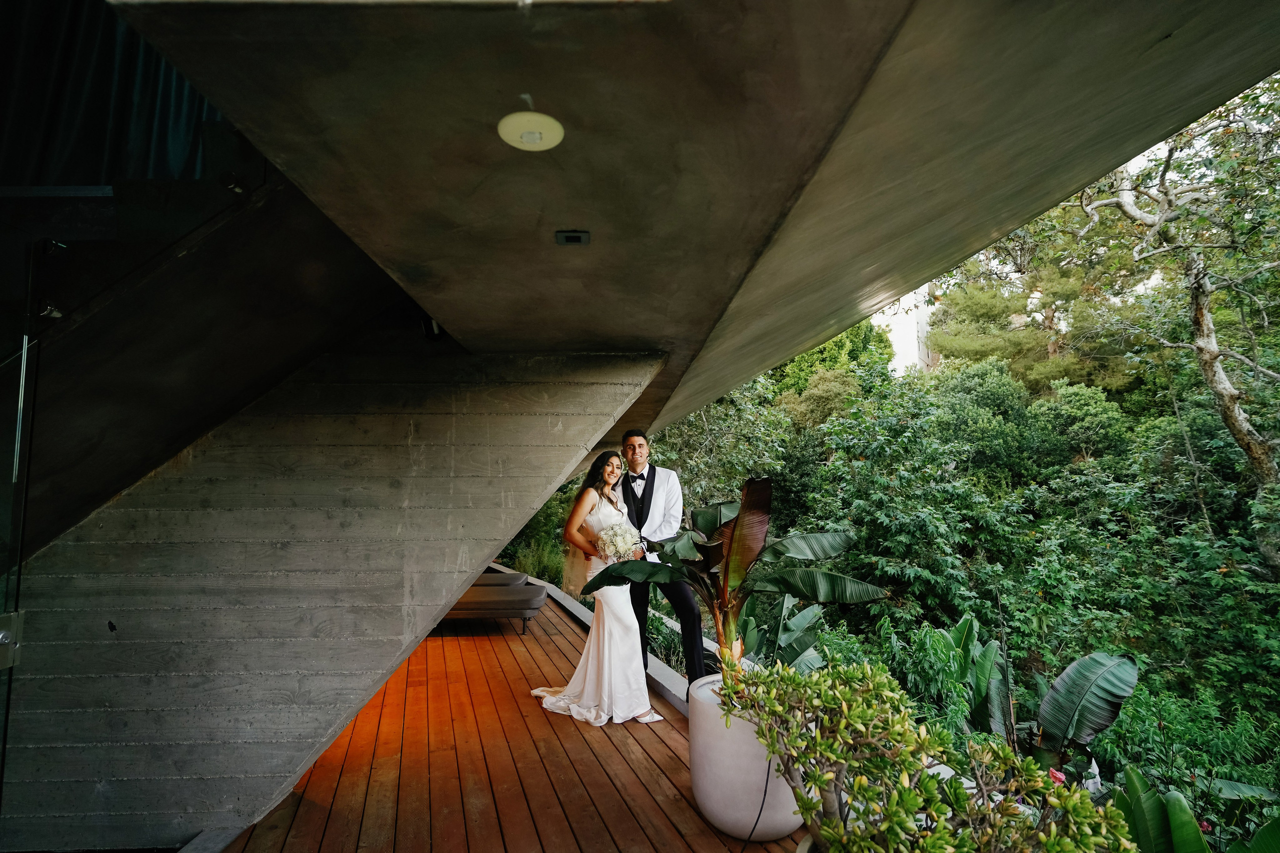 Wedding at the Hollywood Sign Venue, Los Angeles, California. Wedding Photography & Videography Team in California, Los Angeles, San Francisco, San Diego and Travel