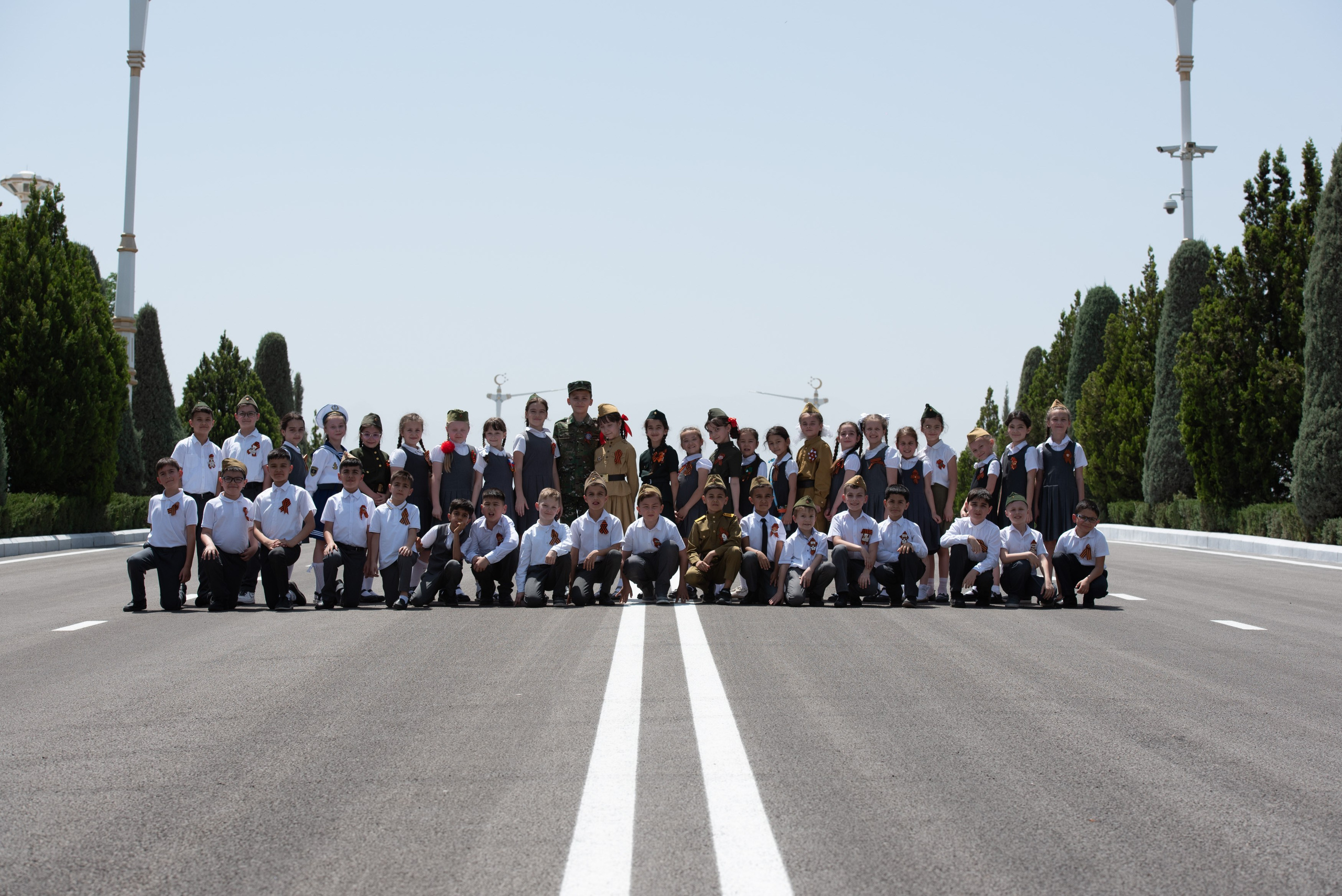Вечный огонь 2"А» класс. Ваш фотограф в Ашхабаде Гамлет Осипов