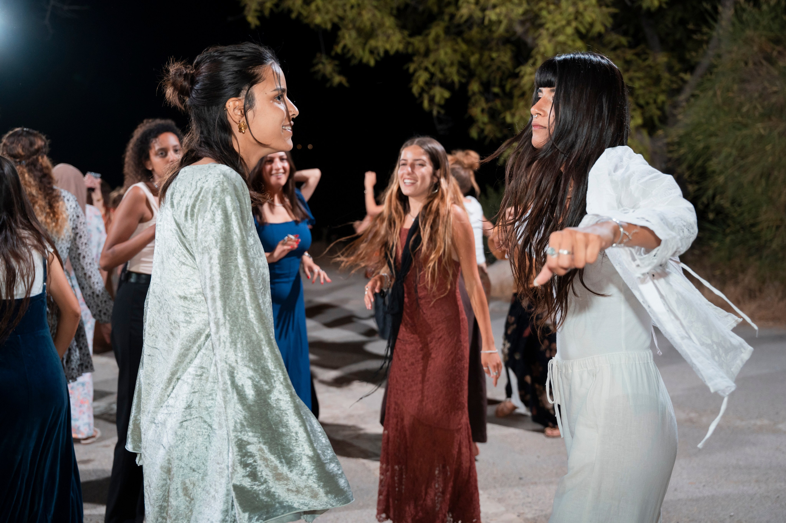 עדן ושלהבת. יוסף מזרחי צילום חתונה, ברית וזוגיות. צלם מקצועי שאוהב להוציא אתכם הכי יפים ברגעים הכי מרגשים