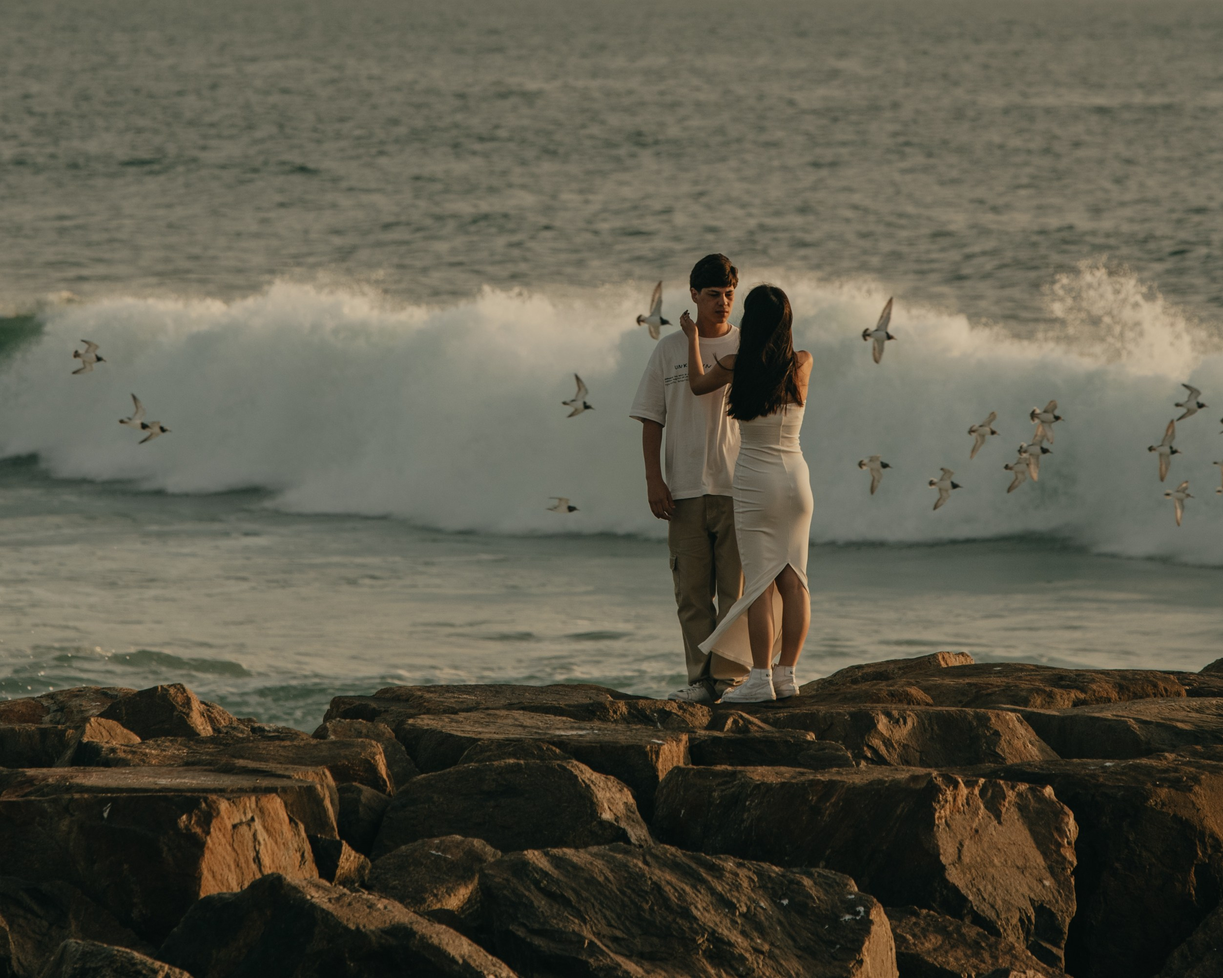 STORIES OF LOVE. Anastasiia Antoniuk portrait, family and couple photographer, Portugal