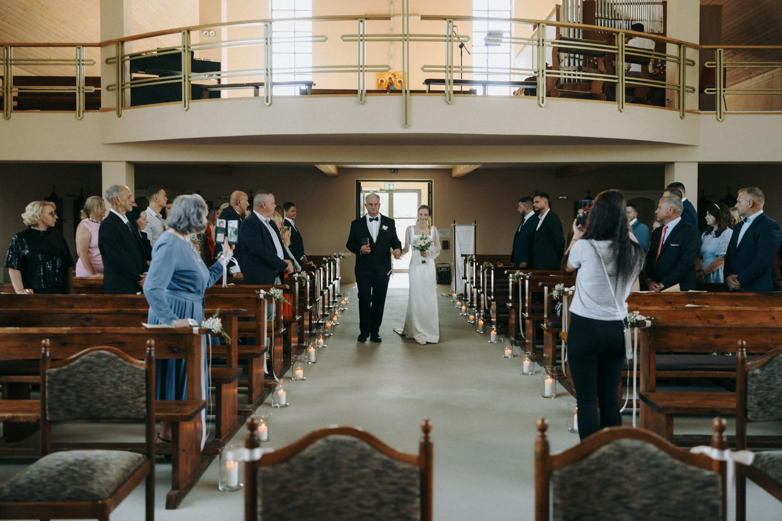 Kristīne & Artis: Romantisks kāzu stāsts Bauskas apkaimē. Fotogrāfs kāzām, ģimenēm un dažādiem pasākumiem
