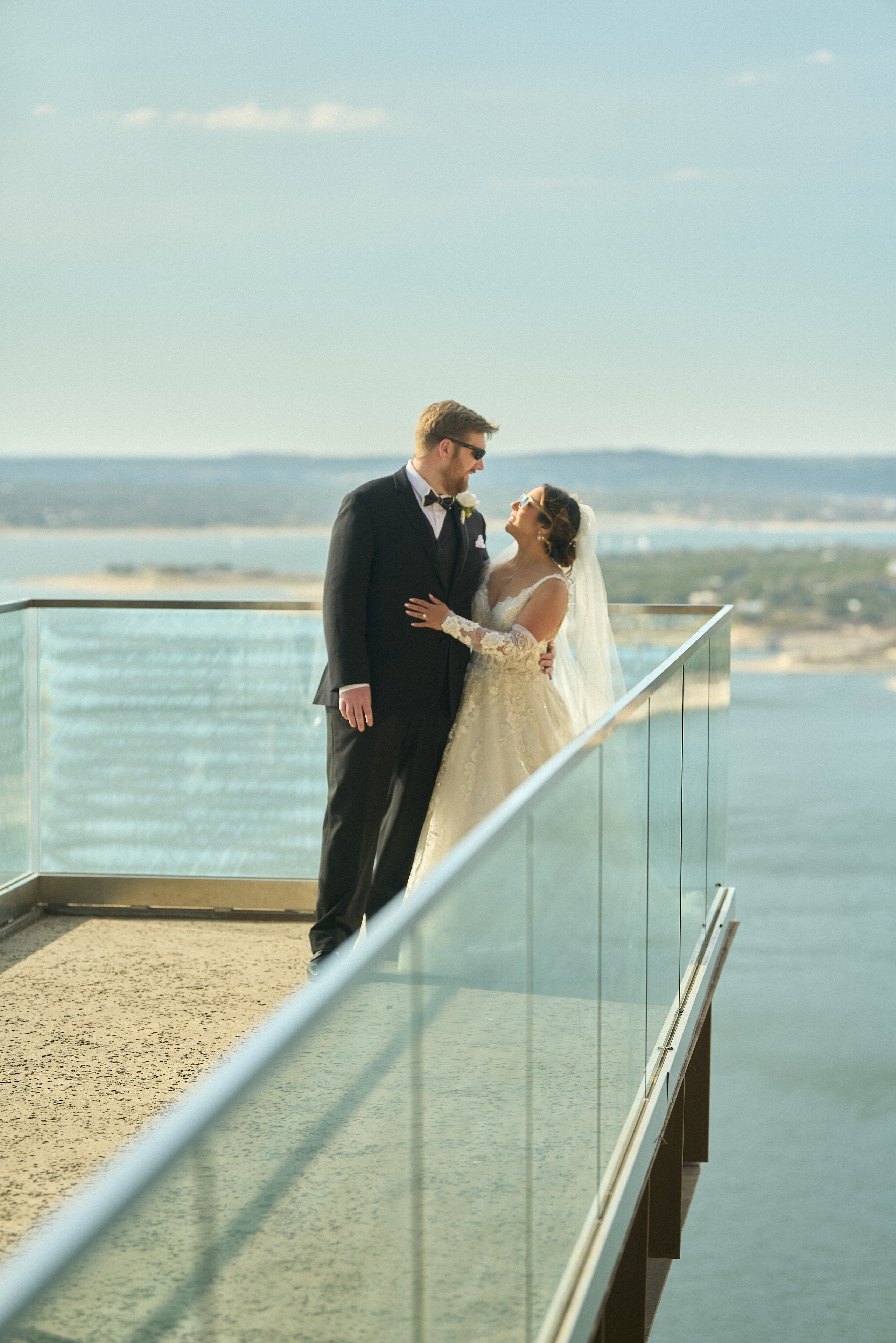 Kristine & Ryan, Austin, Vintage Villas. Alex Pedan photography