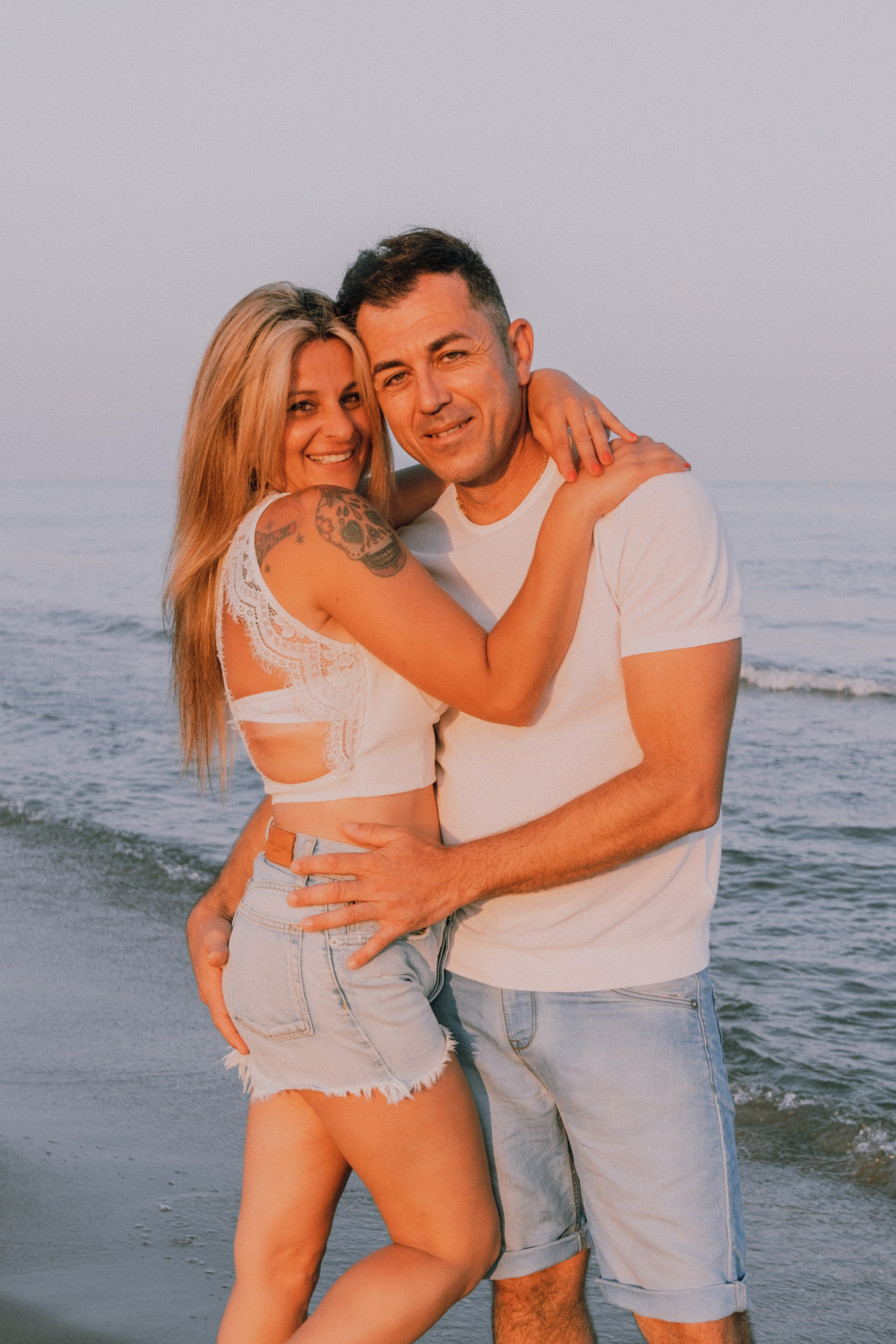 Sesión familiar en la playa. Fotografía profesional en Calafell - Elena Medvedeva