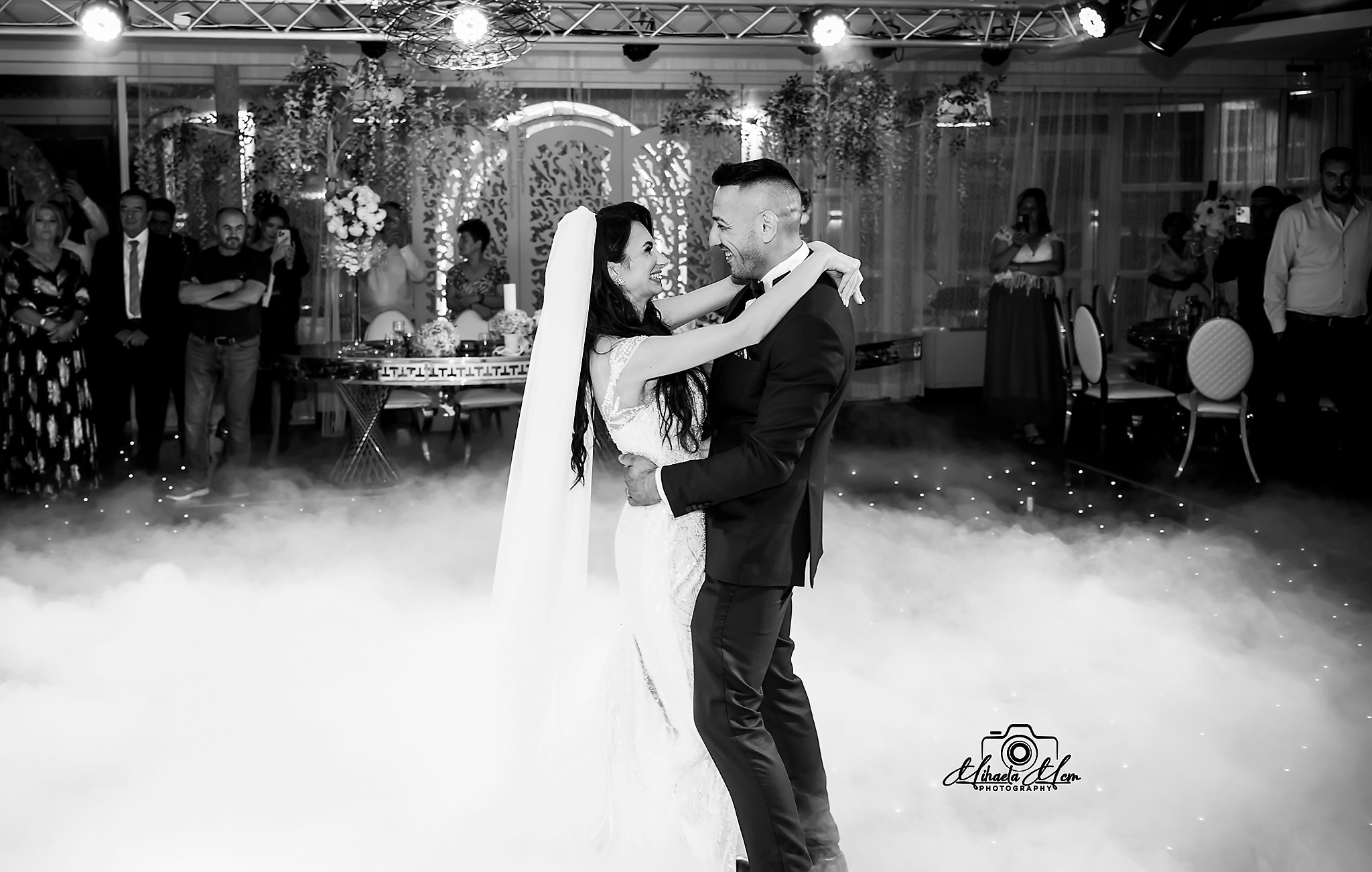 Weddingday, nunta, pozenunta, ziua nuntii. MCM Happy Studio – Fotograf & Videograf Evenimente | Nuntă & Botez