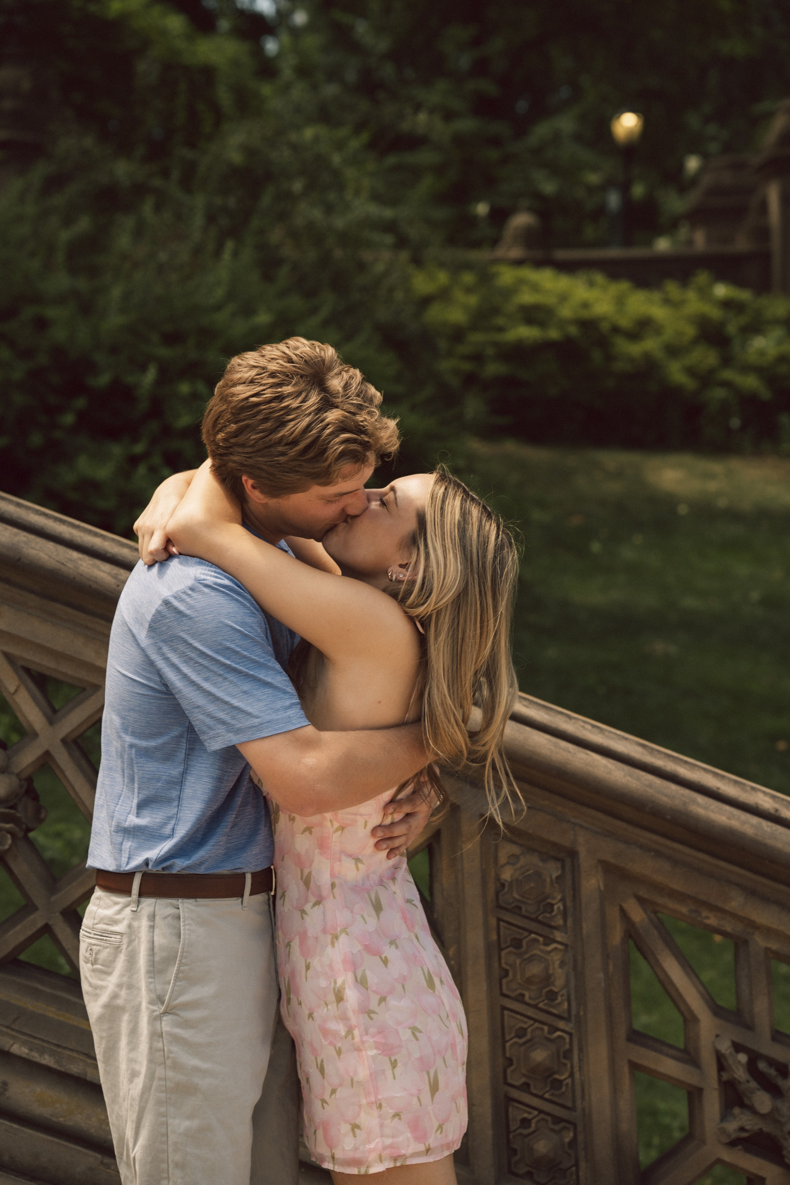 Surprise proposal Central Park. New York + destination photographer