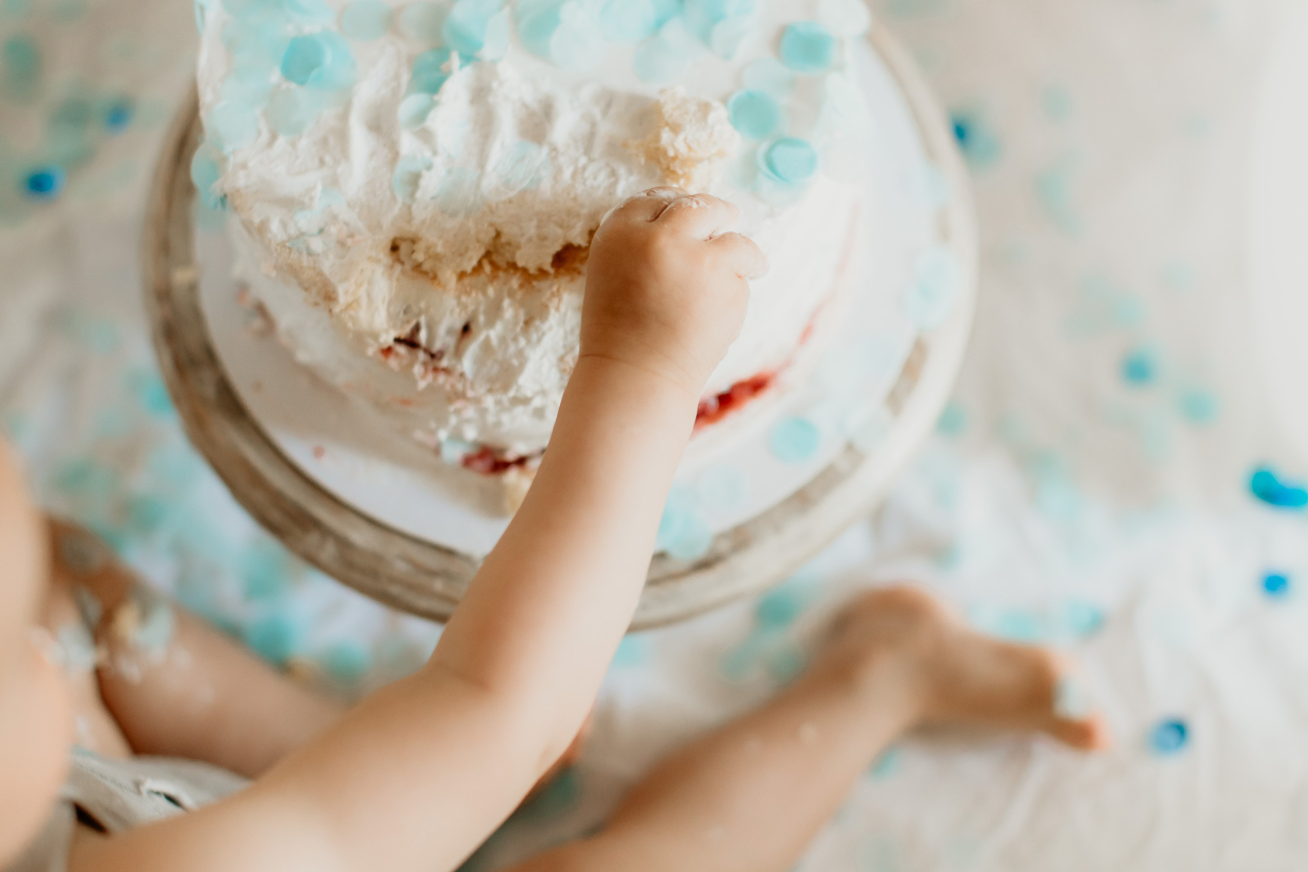 Cake Smash Session. Family and children photographer in Belgrade Milja Ciric