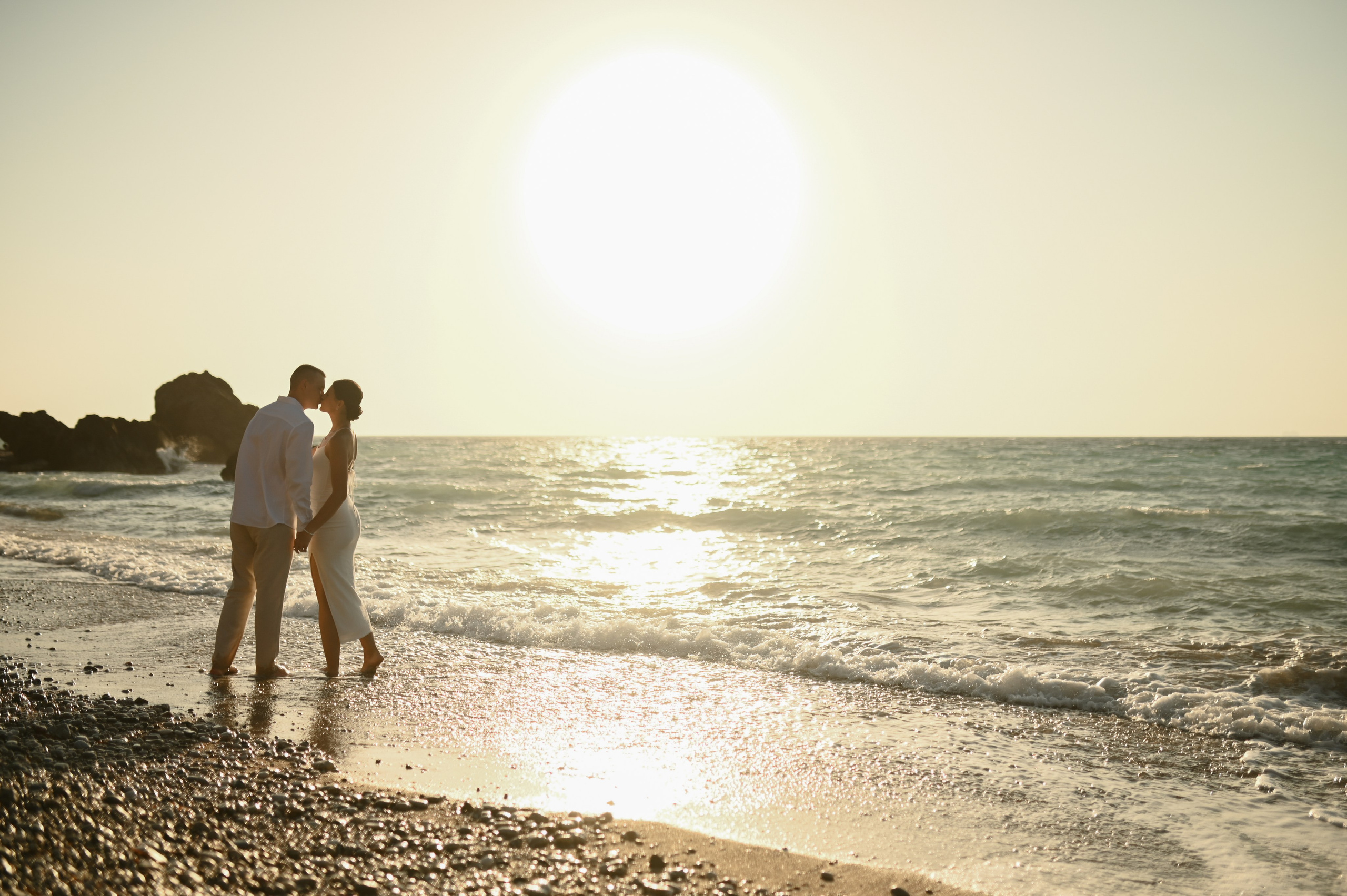 Honeymoon photoshoot Rhodes. Photographer in Rhodes Island