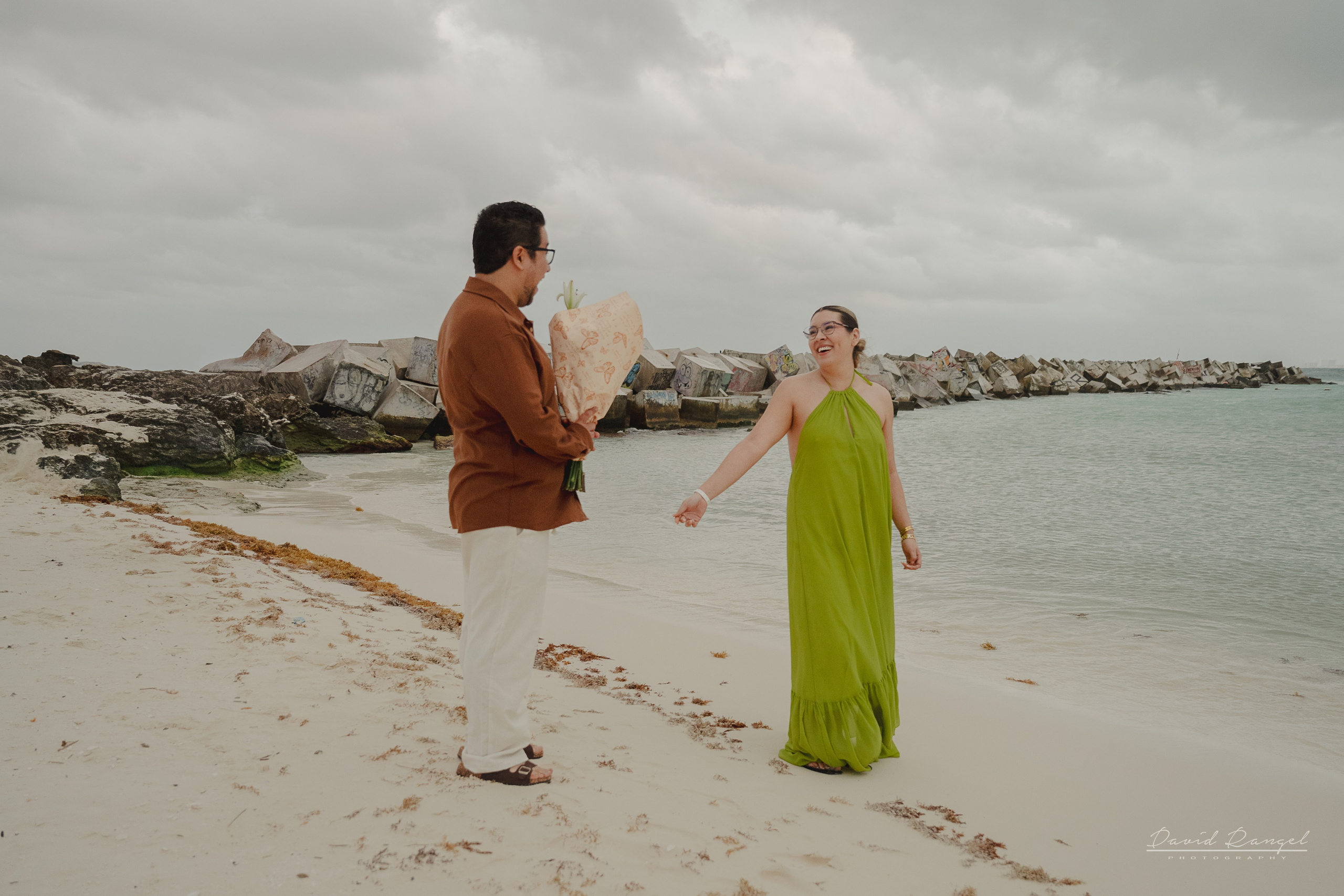 Adan & Moni — Engagement — Playa Forum Cancun. Destination wedding photographer based in Cancun and Riviera Maya with service worldwide