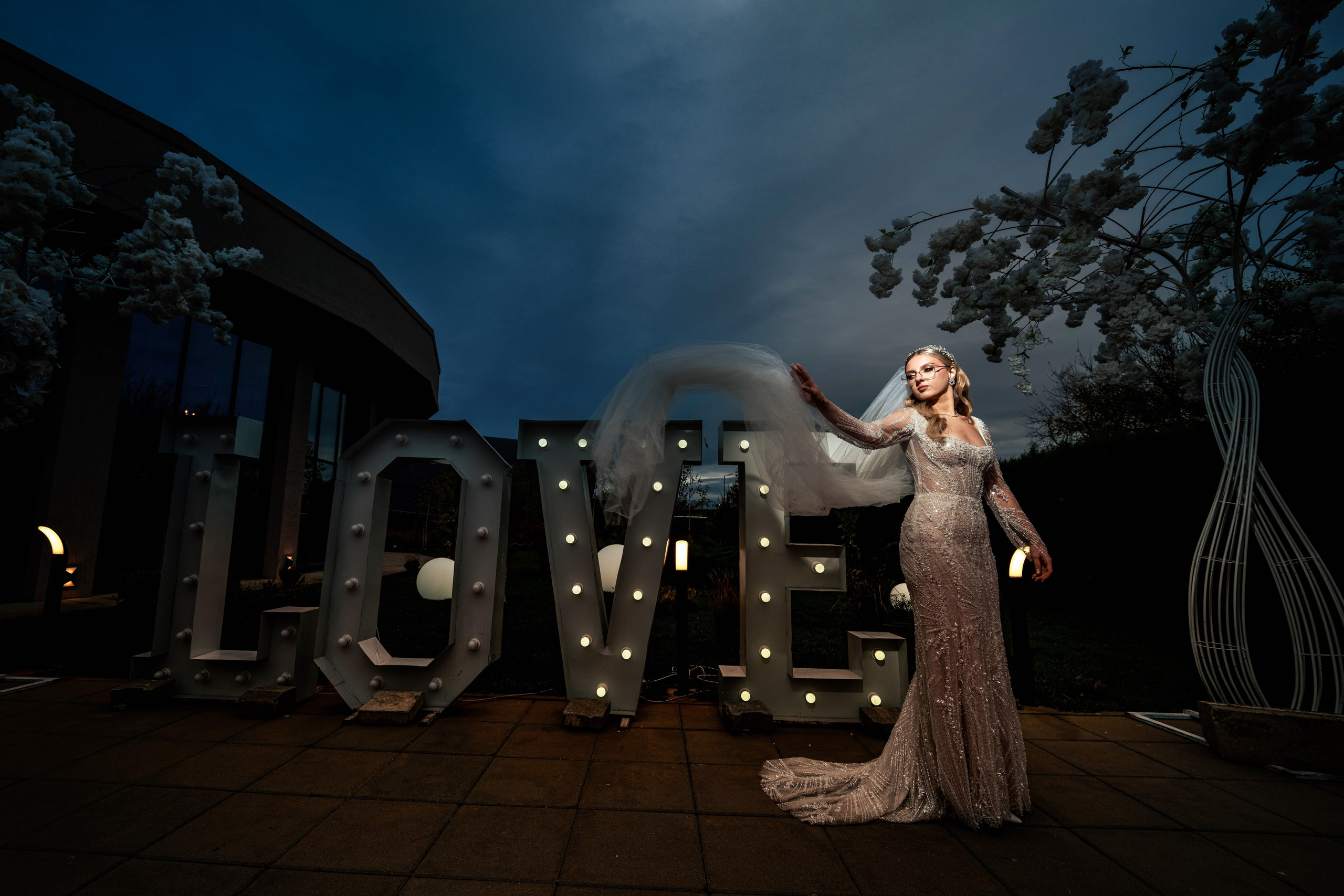 Andreea & Ionuț. Acasă