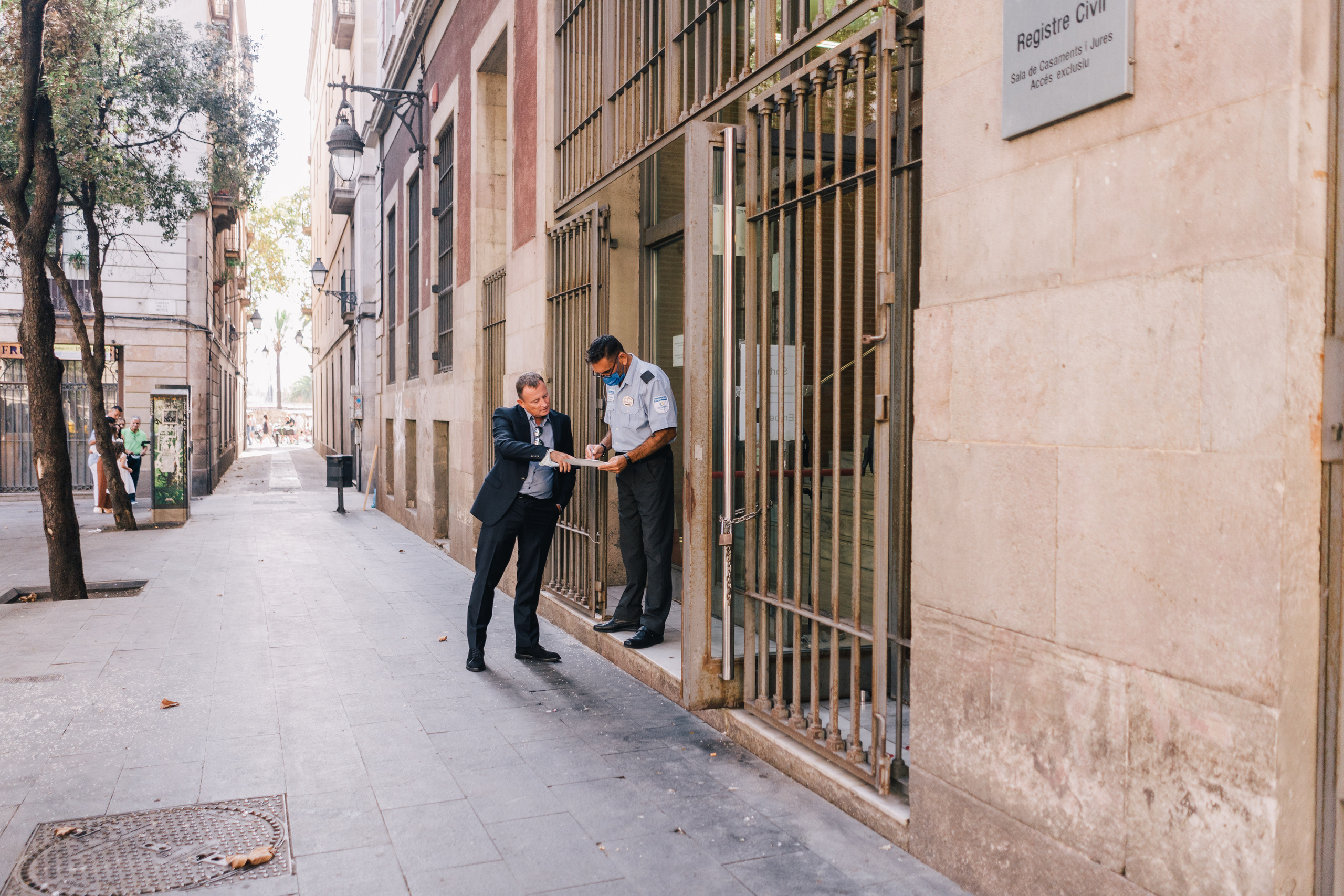 Wedding Kate and Iain. Photographer Kristina Dorina