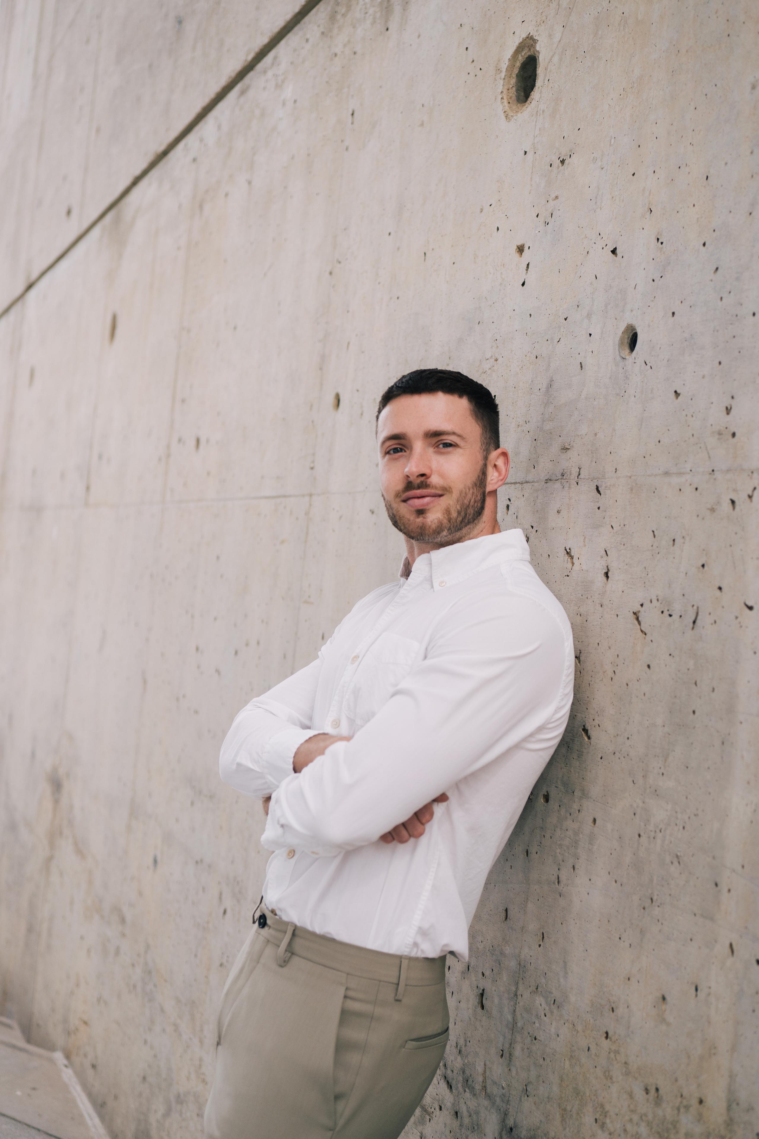 Max (profile portraits for social media). Photographer Kristina Dorina