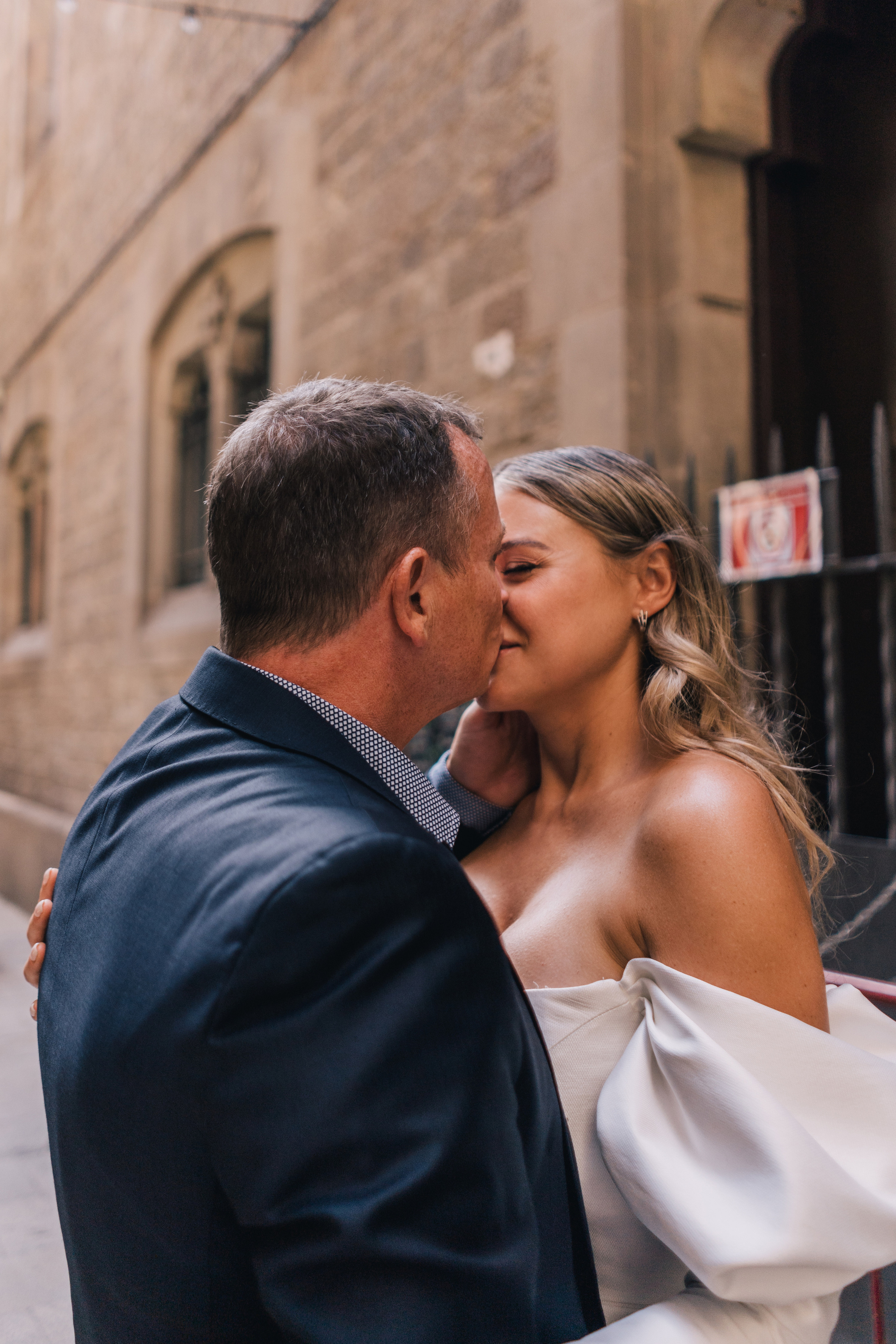 Wedding Kate and Iain. Photographer Kristina Dorina