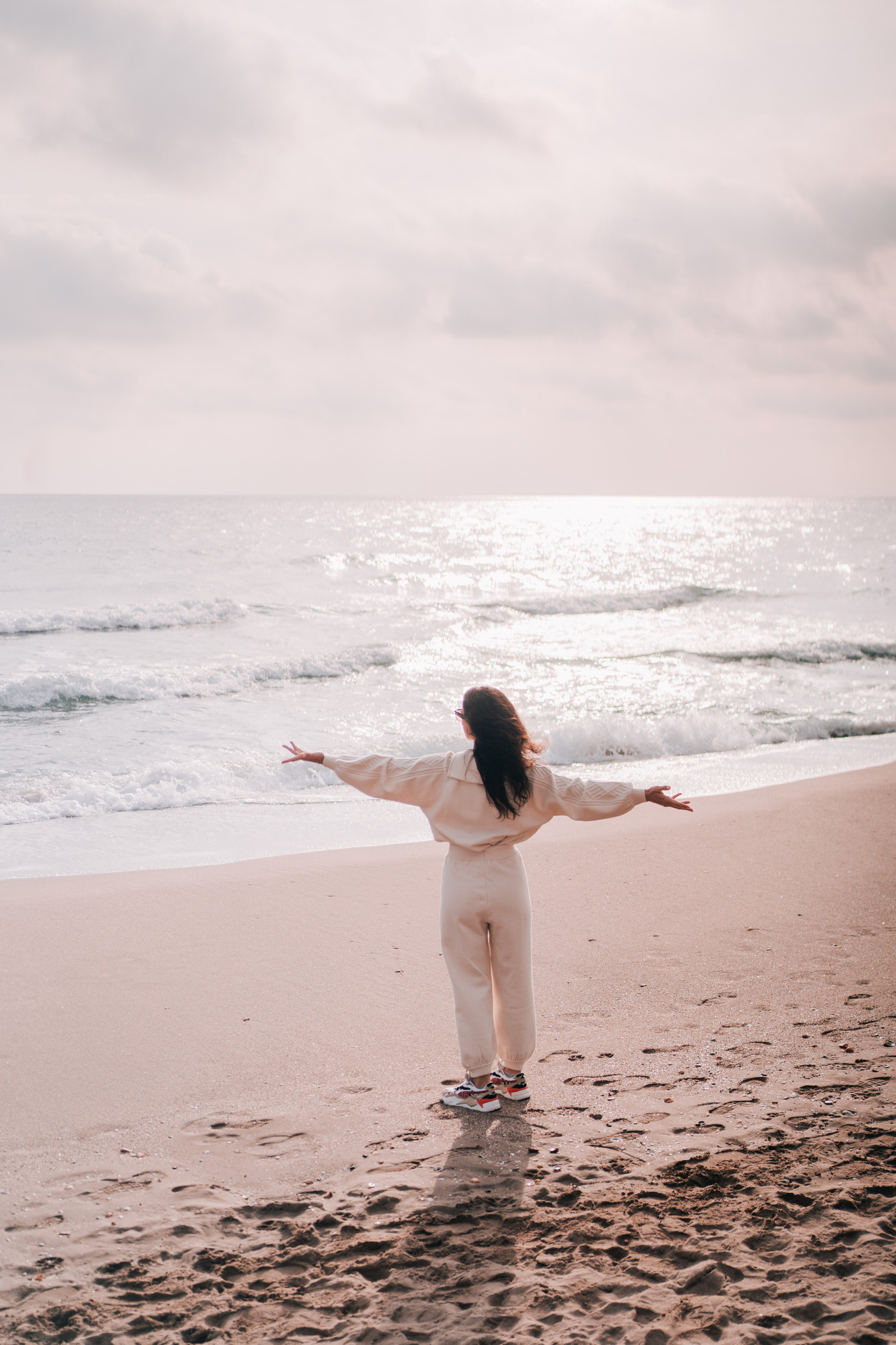 Yoga teacher Lile. Photographer Kristina Dorina