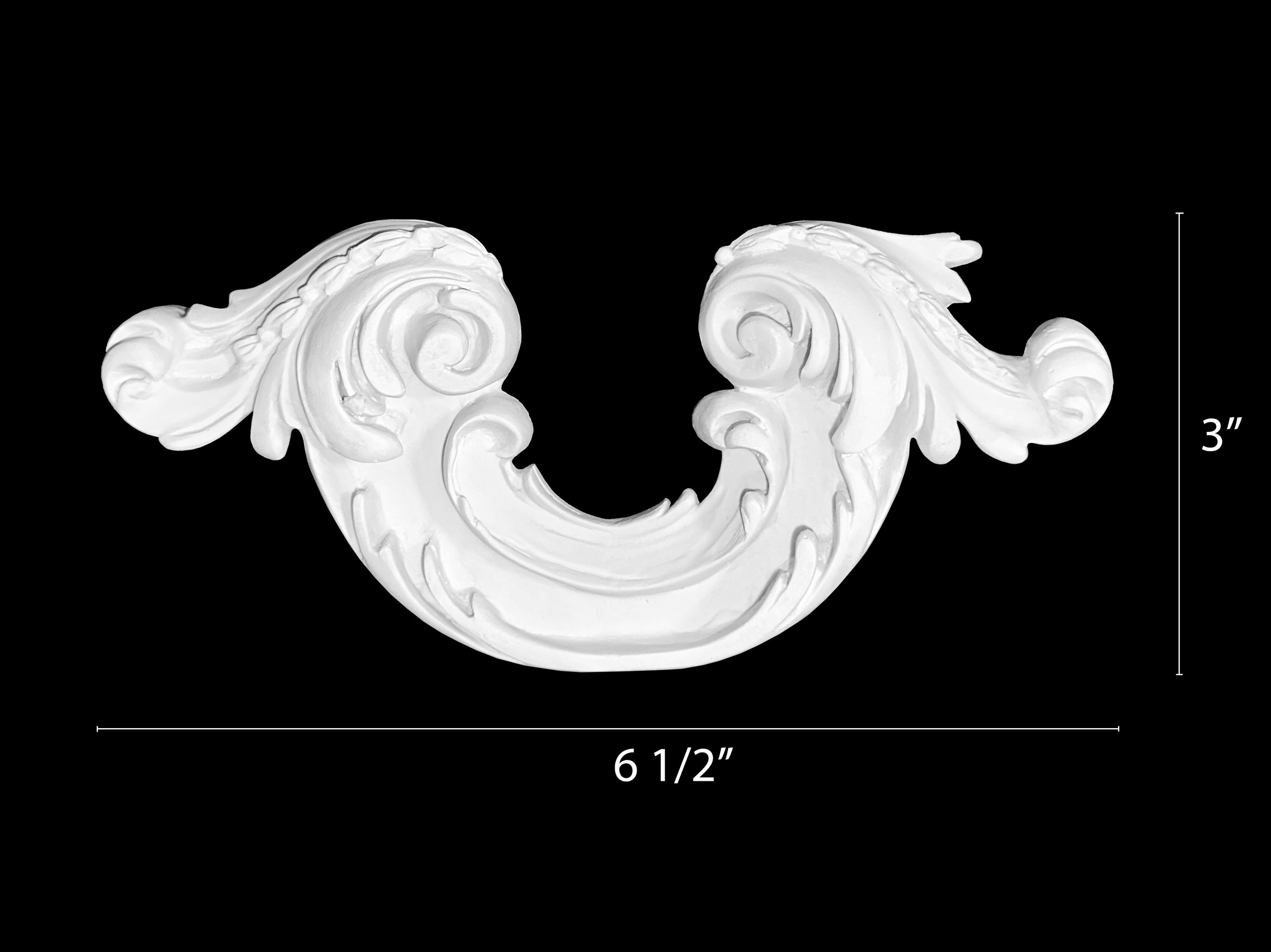 Corners. Plaster molding