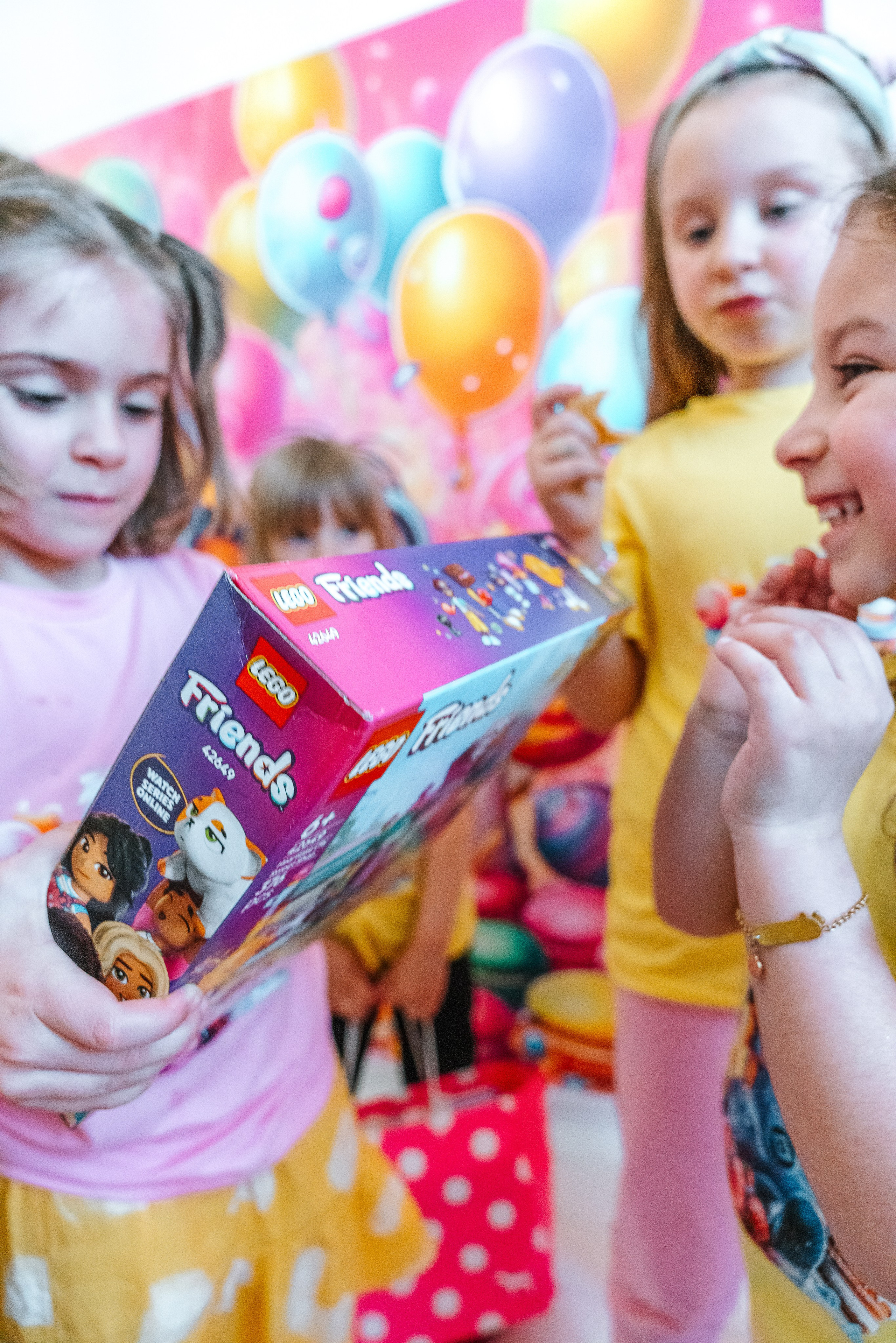 AFFITO STUDIO: SELFIE°VIDEO°BIRTHDAY PARTY. Svitlana Miahka fotografa a Genova