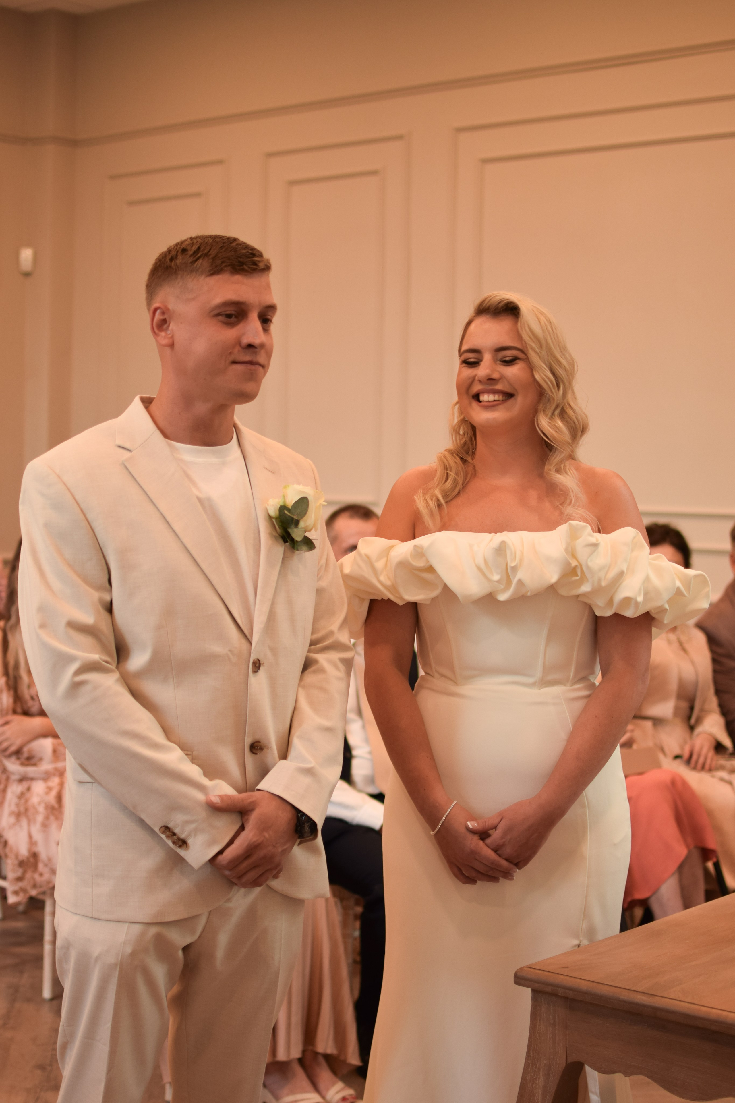 E & E wedding. Your local photographer