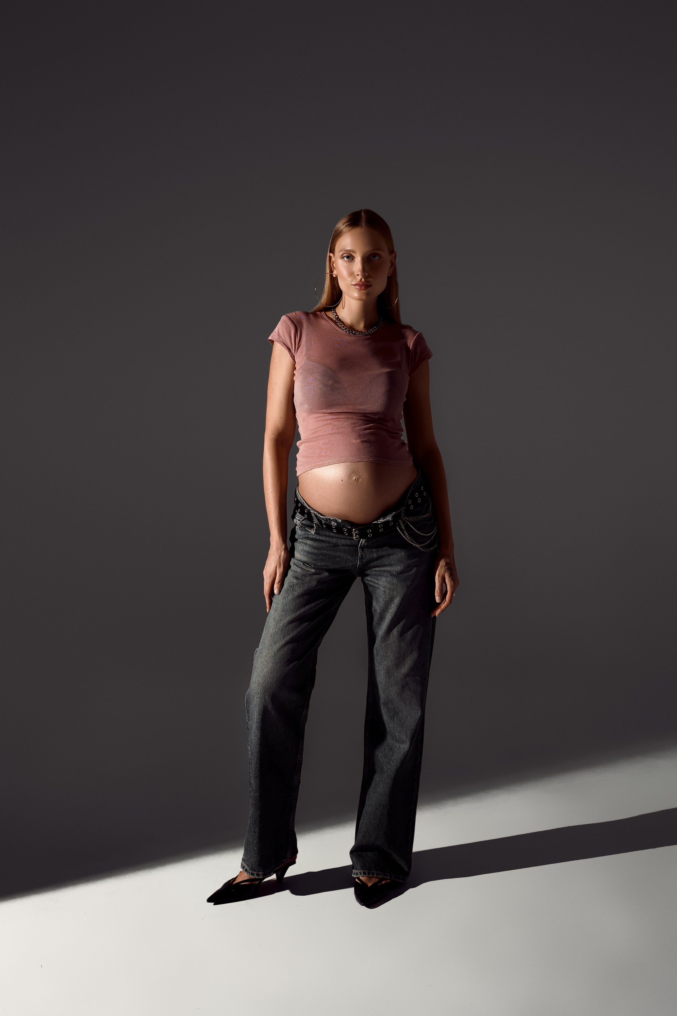Maternity & Birth Photographer in Dubai | Alexandra Lasheva