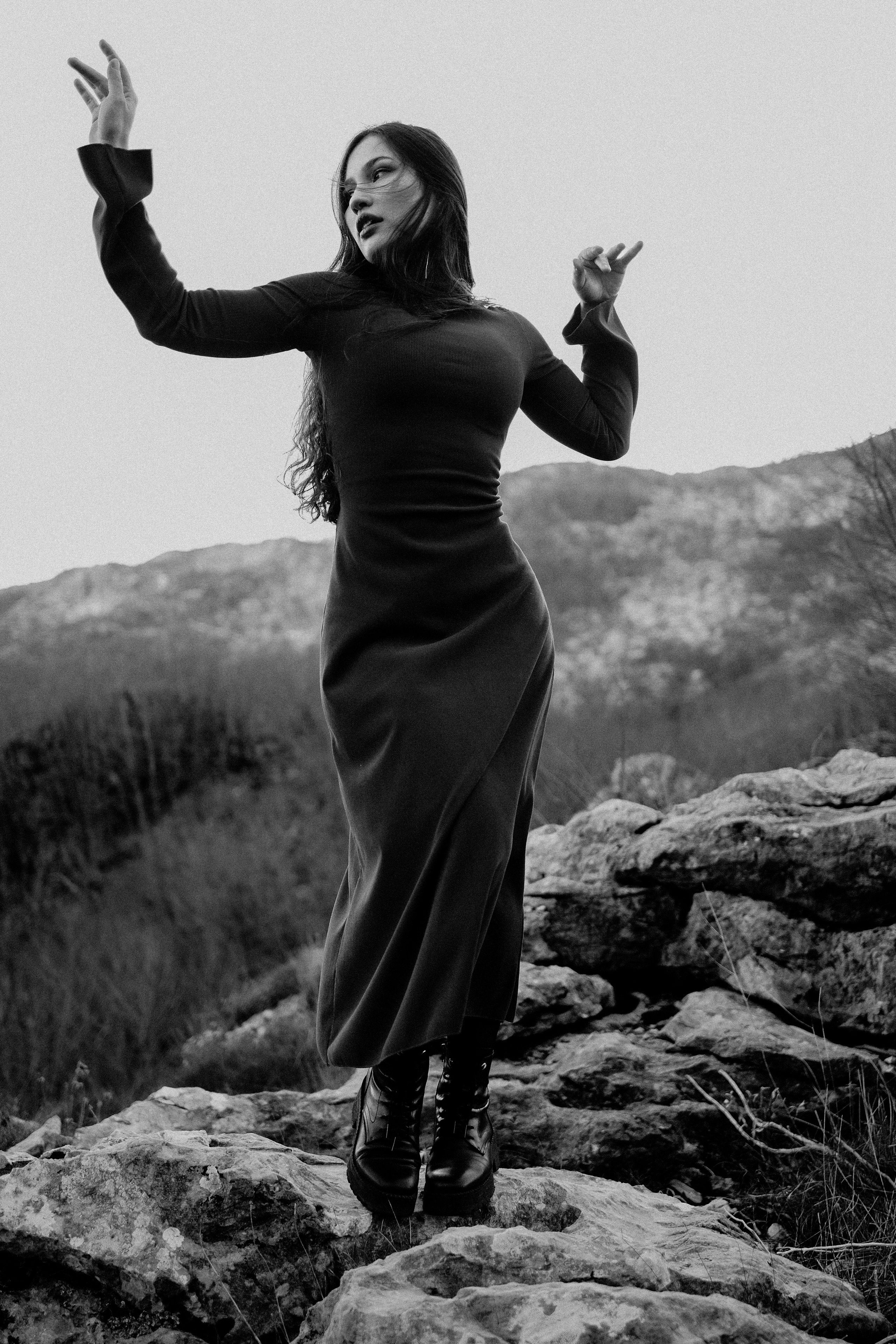 Inhaling the air of the mountains. Creative photographer in Madrid Anna Dvorianskaia