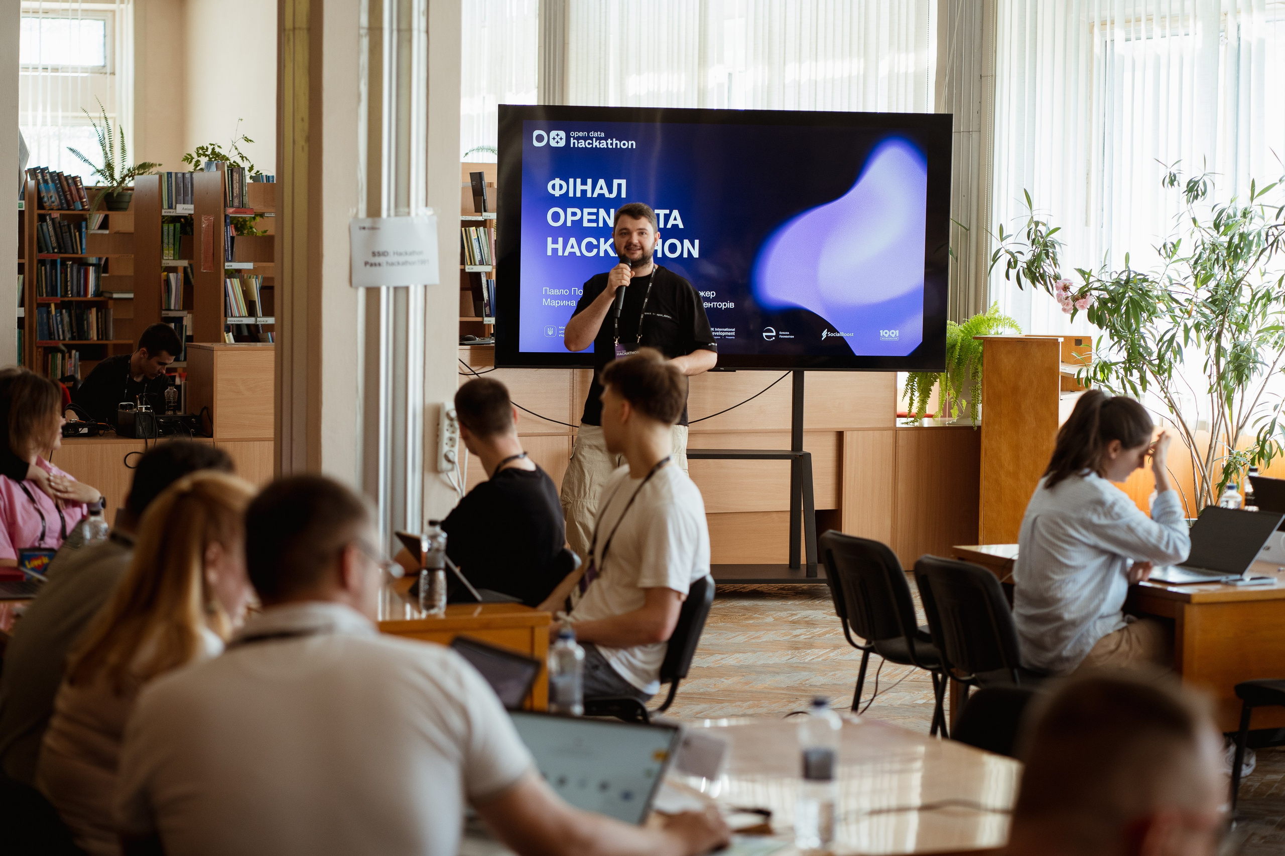 Open Data Hackathon. Kostiantyn Holinchenko. Reportage and portrait photographer